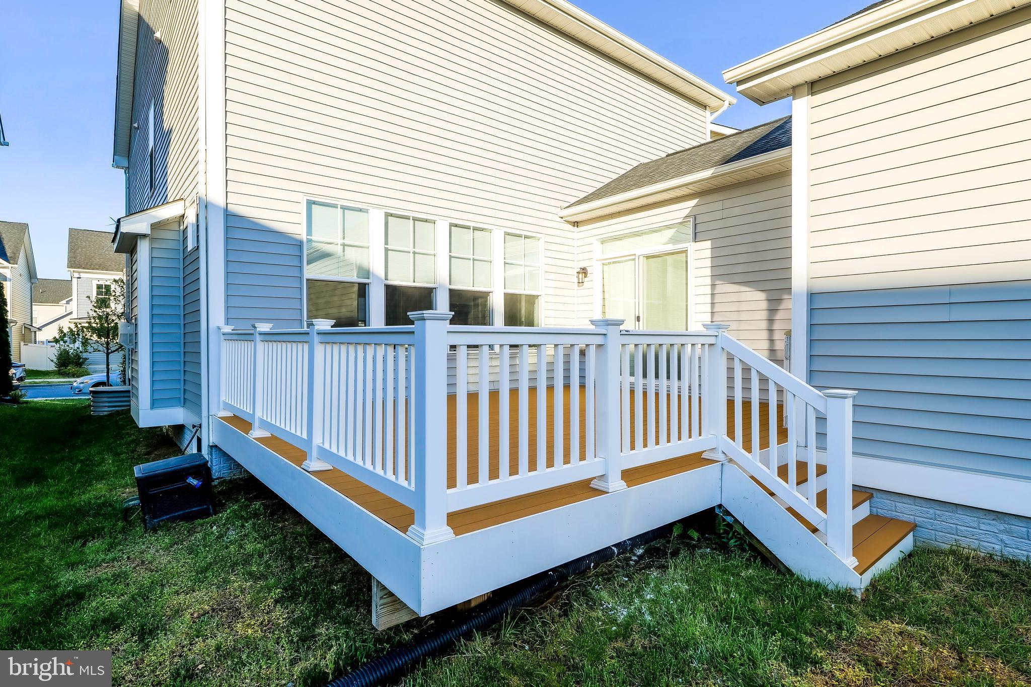 TWO RIVERS - Residential