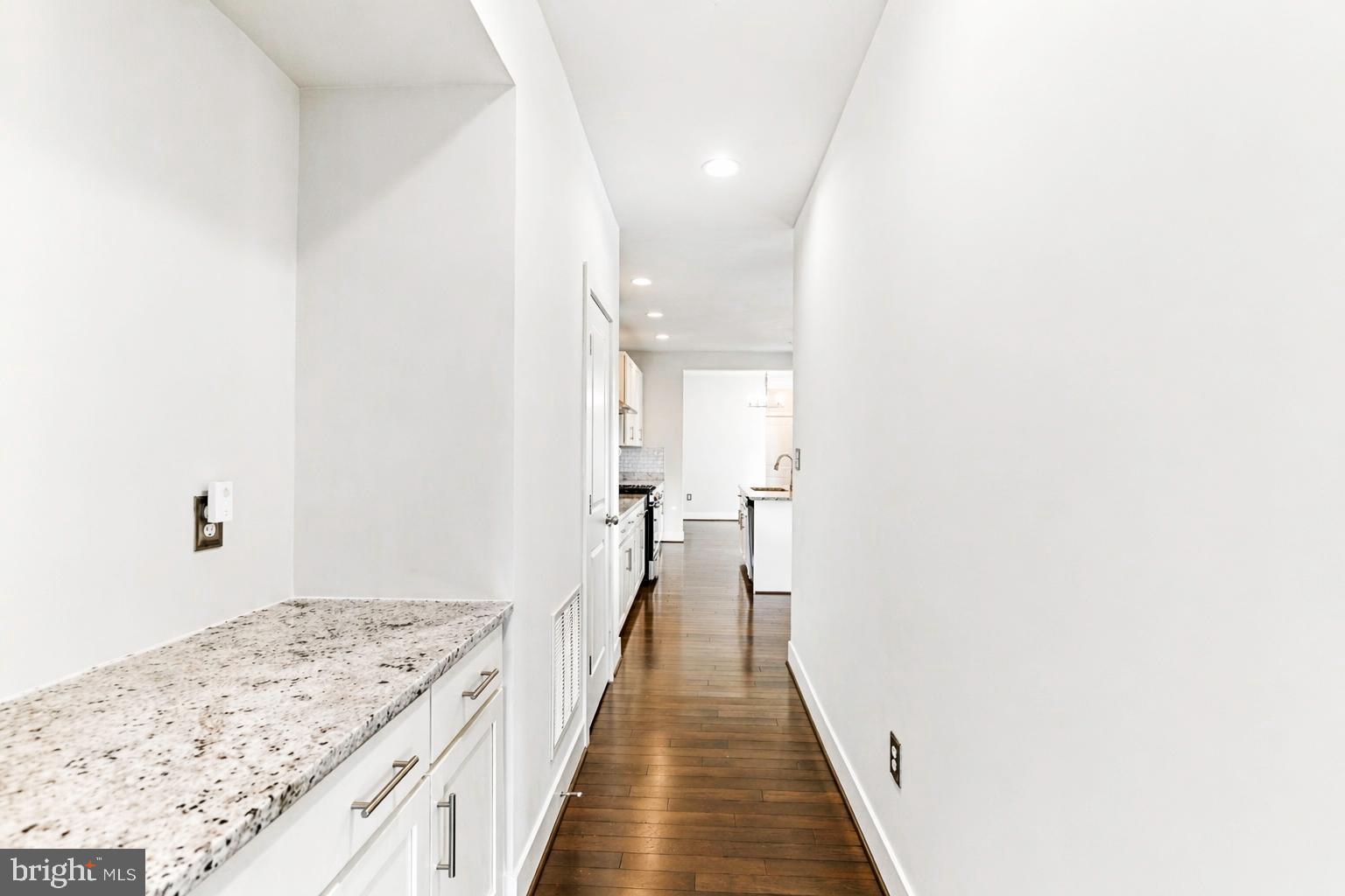 TWO RIVERS - Residential