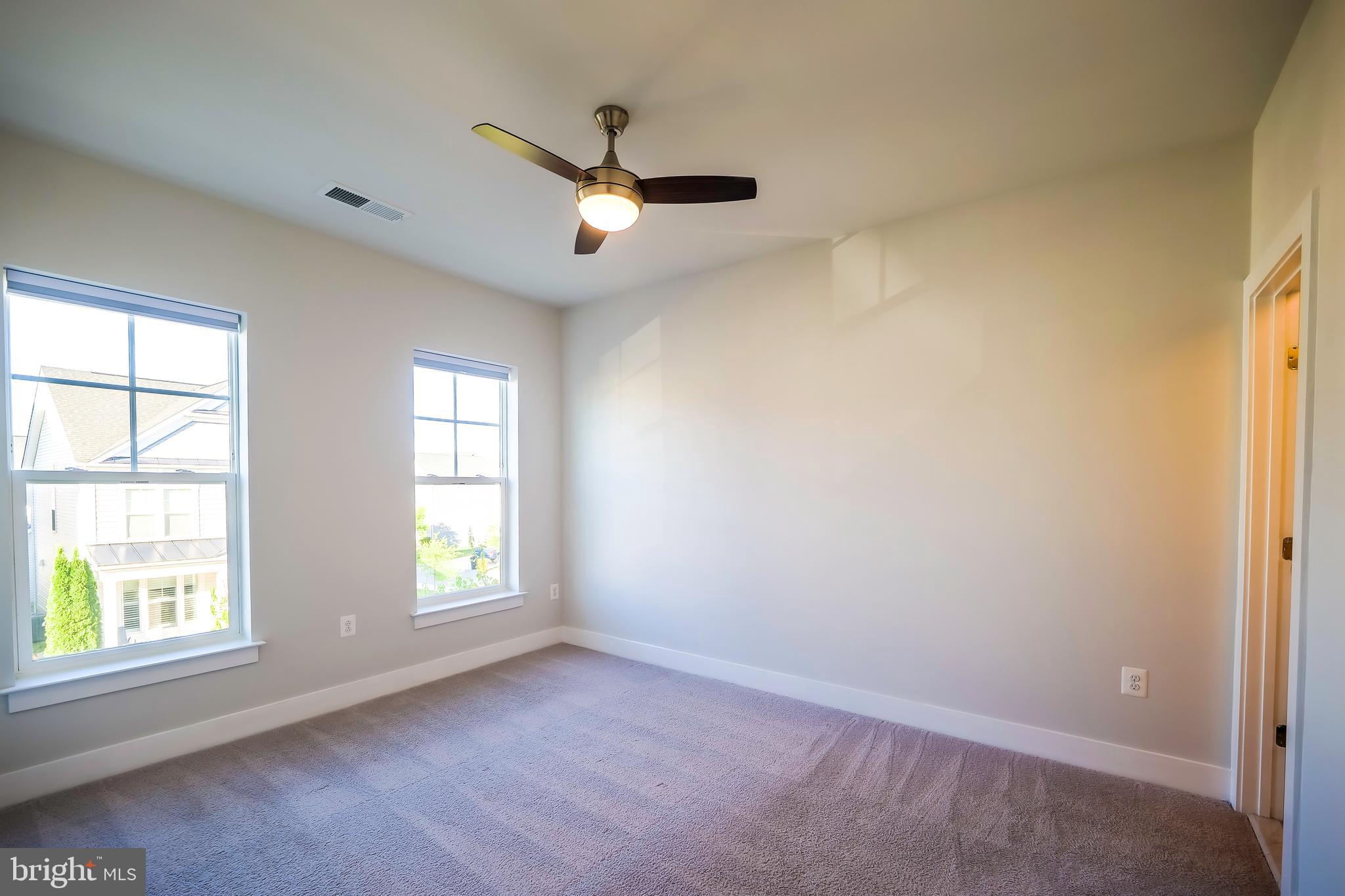 TWO RIVERS - Residential