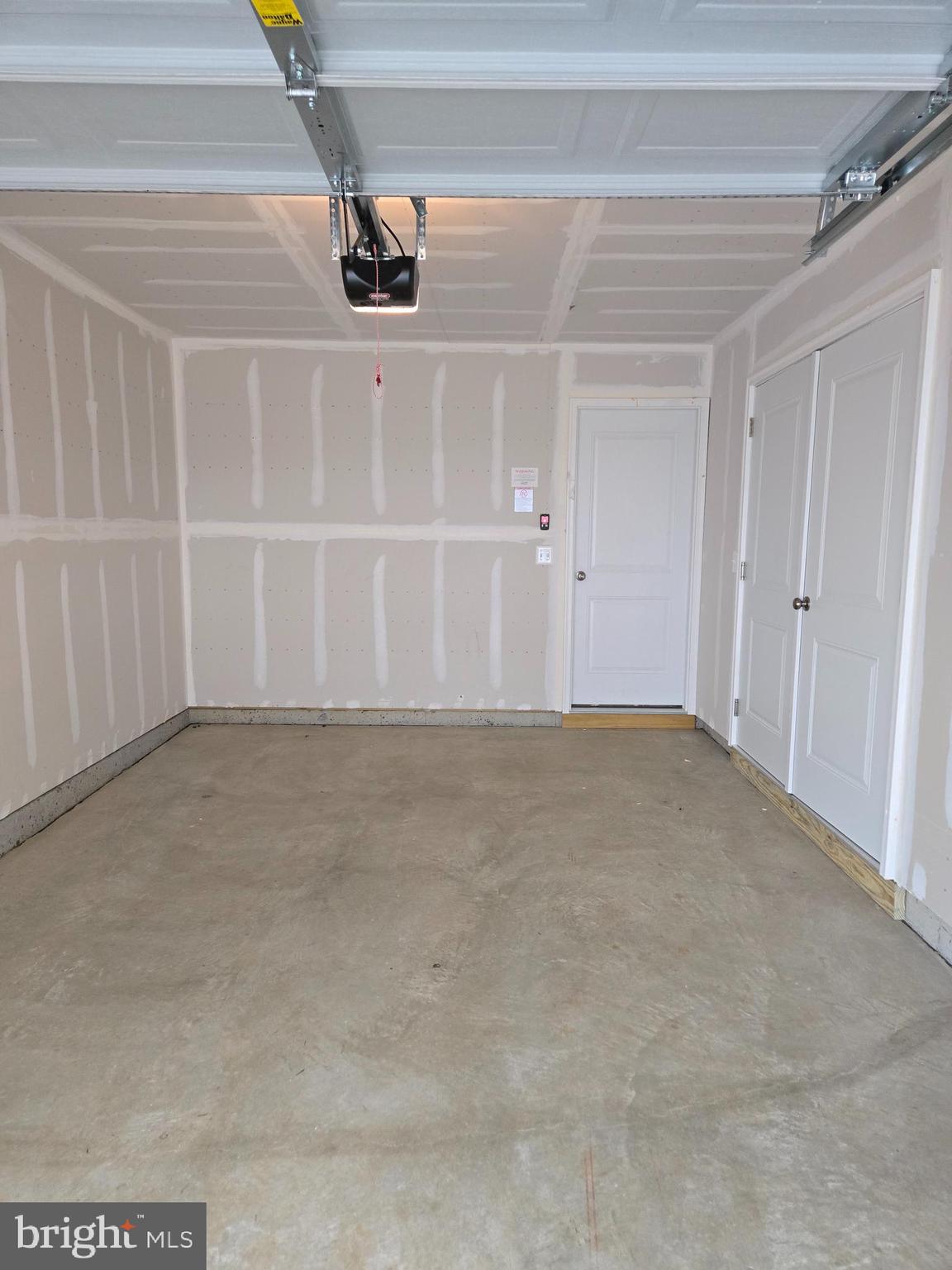 SHENANDOAH SPRINGS - Residential Lease