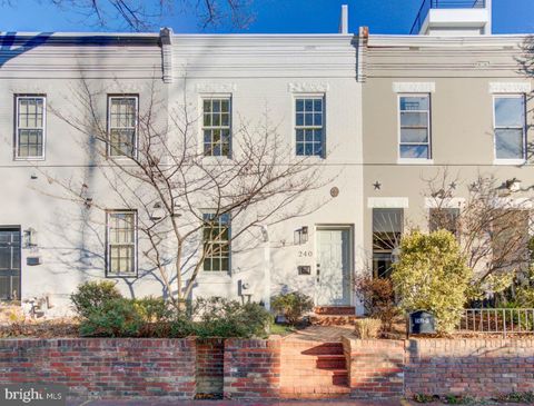 240 14TH STREET SE WASHINGTON DC 20003