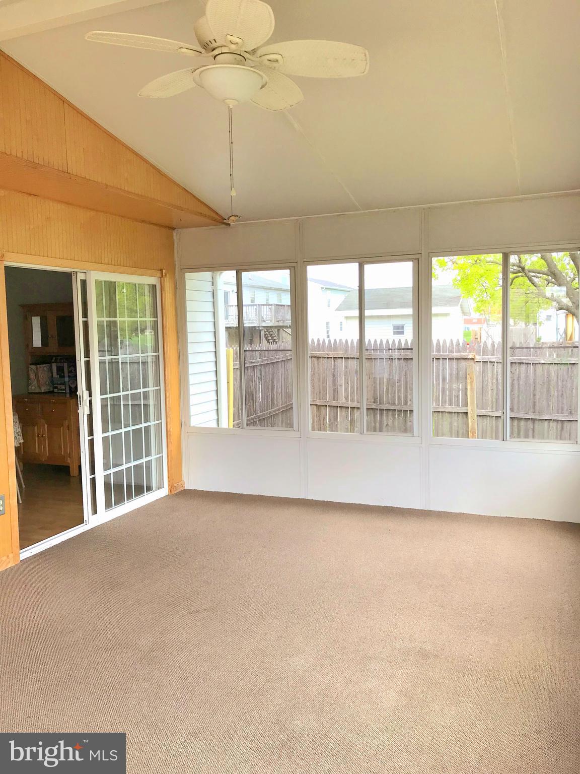 CHRISTIANA MEADOWS - Residential