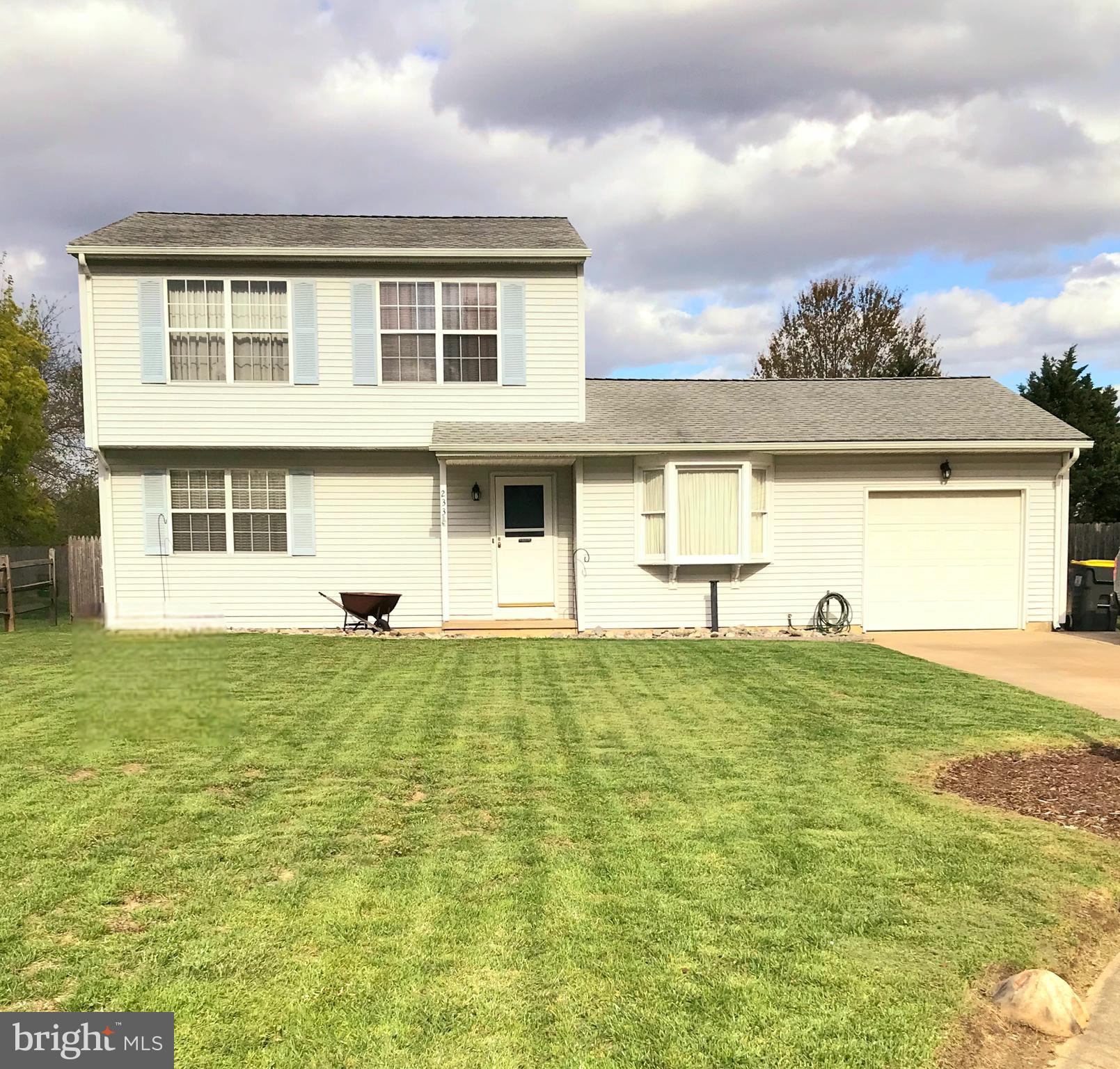 CHRISTIANA MEADOWS - Residential