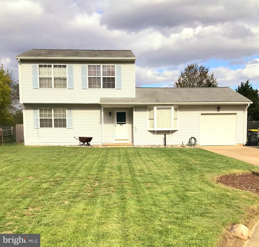 The original owners of this well maintained home have retired and are moving to the beach! This house is move in ready and has everything you need. Newer appliances, flooring, and carpet. Just add your personal touch. There are many options for the finished basement, office, workout area, playroom, or TV room. 
The sunroom and deck overlook the large fenced-in backyard that is perfect for family gatherings, your garden, kids, and pets. The pool is included but can be removed if needed.  This house is convenient to Route 1 and I95 and at the end of a cul-de-sac in an established neighborhood with no HOA’s.