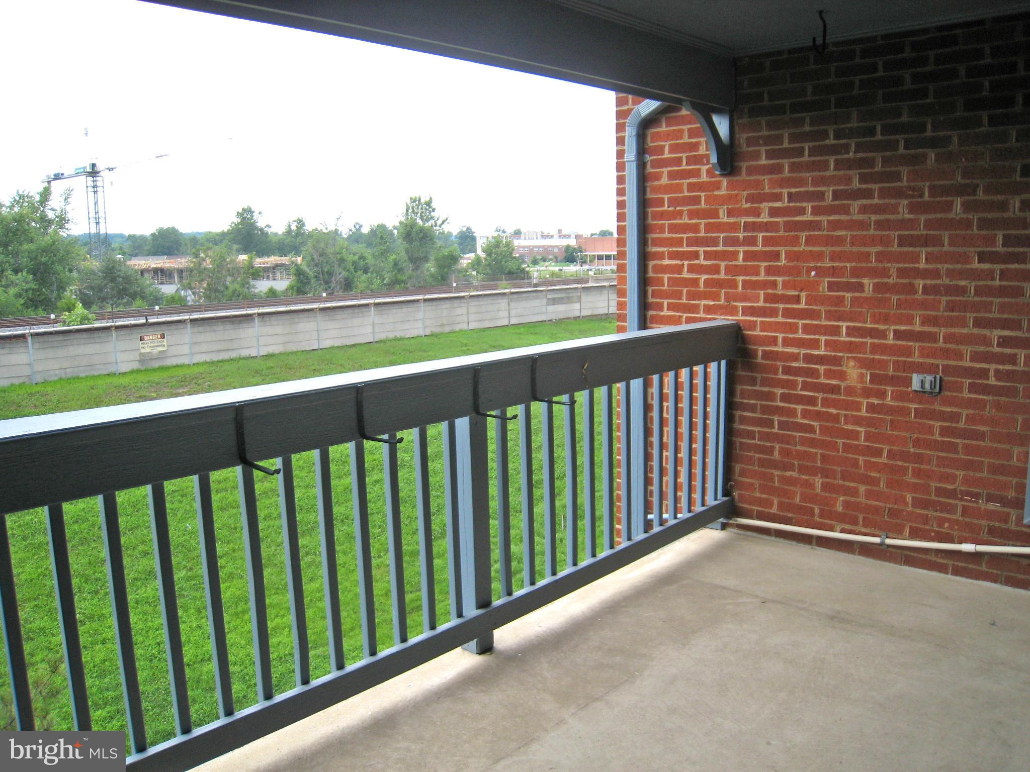 OLD TOWN - Residential Lease