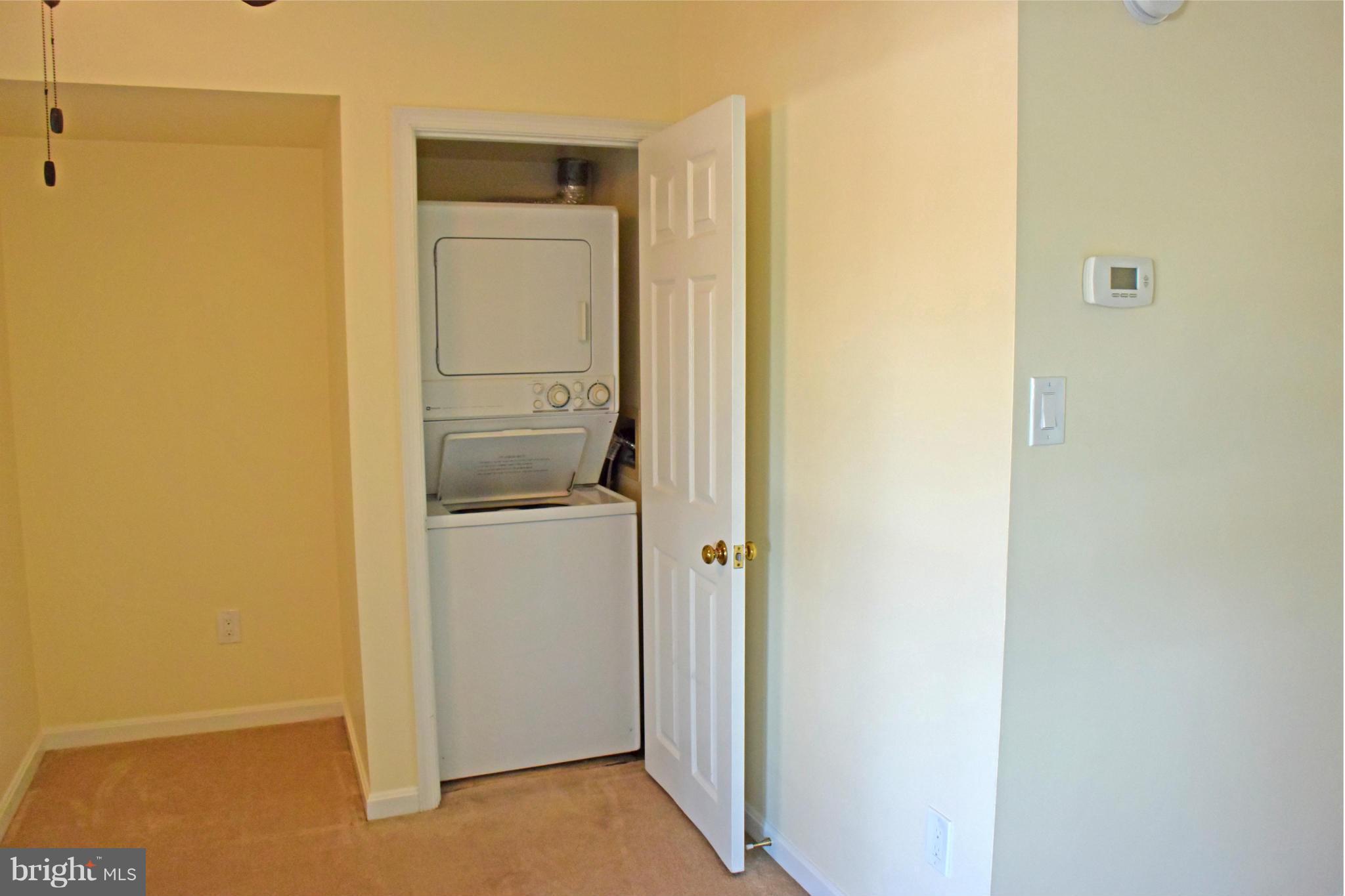 OLD TOWN - Residential Lease