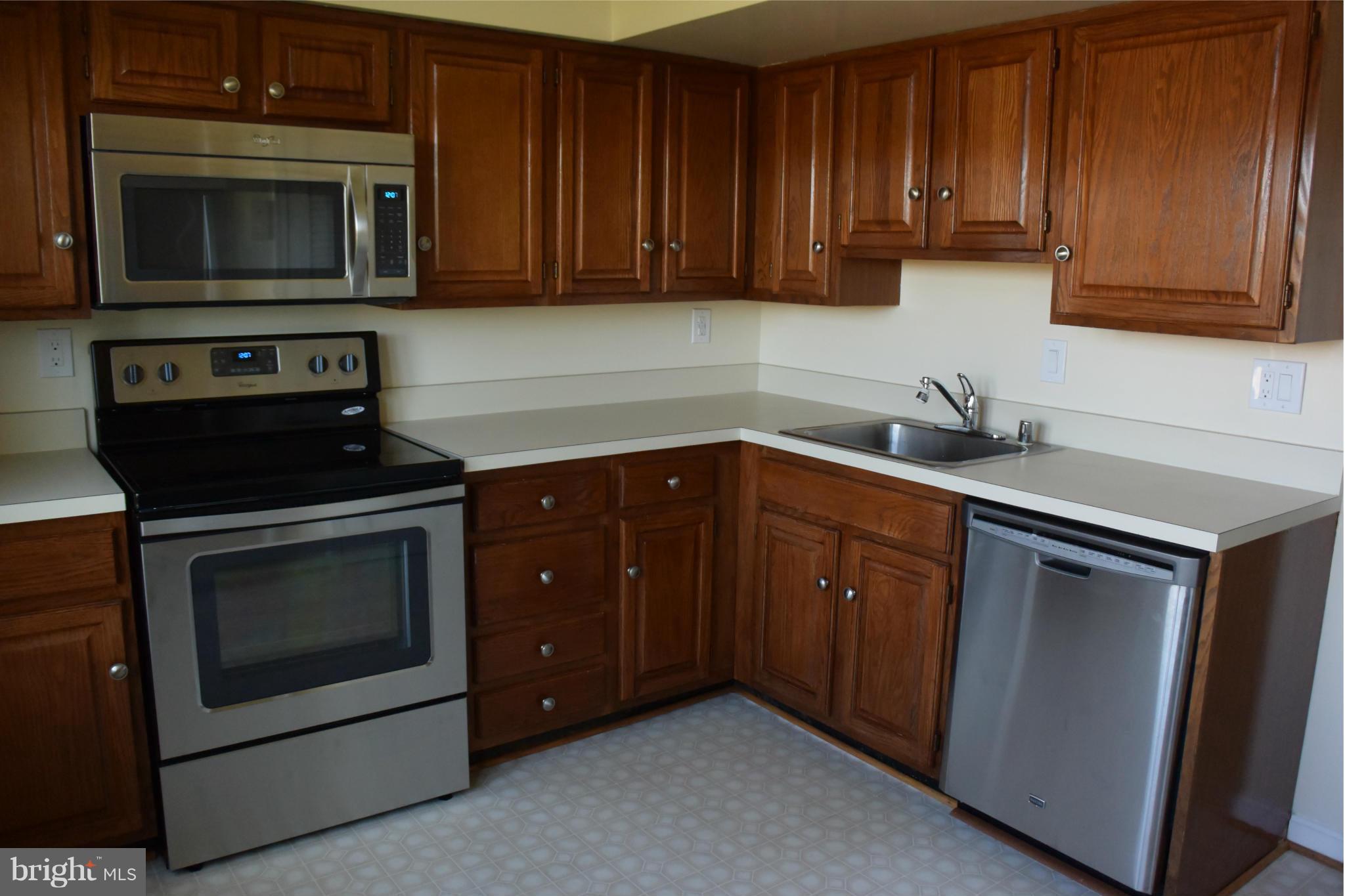 OLD TOWN - Residential Lease