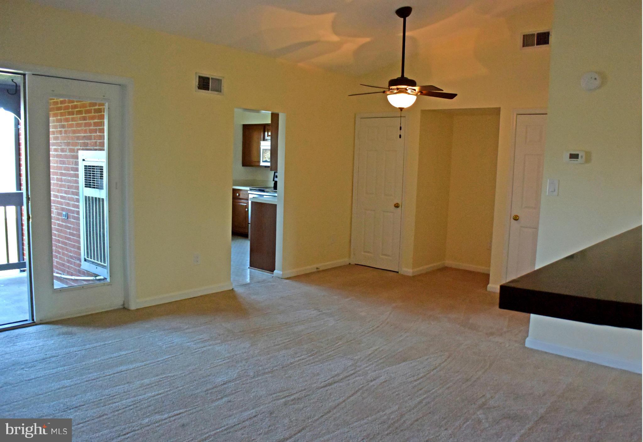 OLD TOWN - Residential Lease