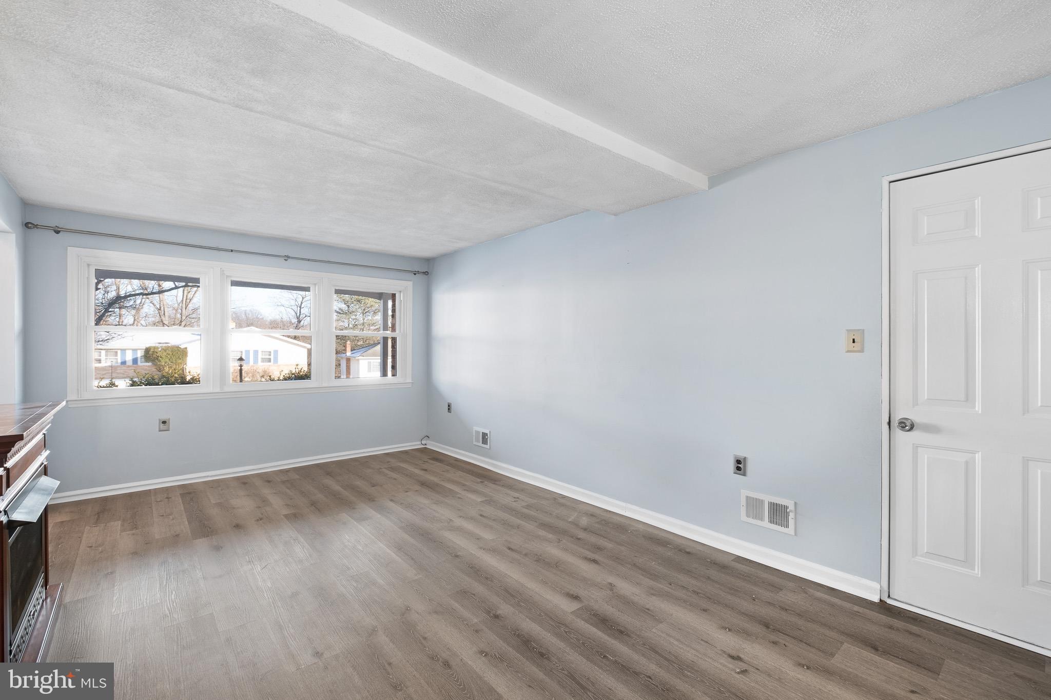 ARUNDEL - Residential