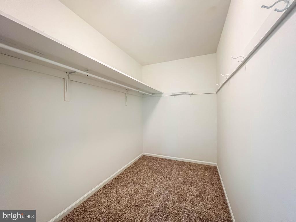 ROLLING GREEN - Residential