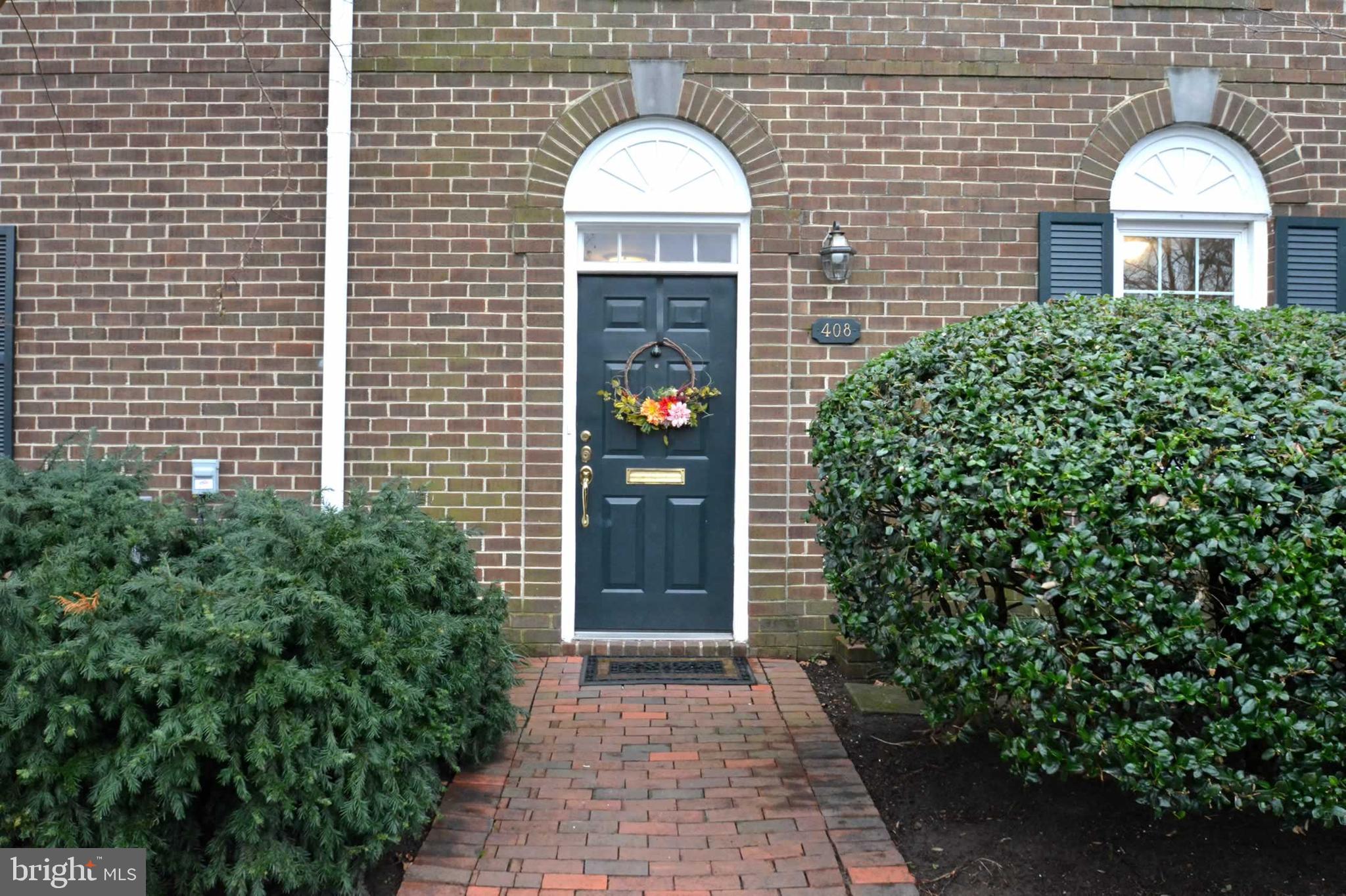 WATERGATE OF ALEXANDRIA - Residential Lease