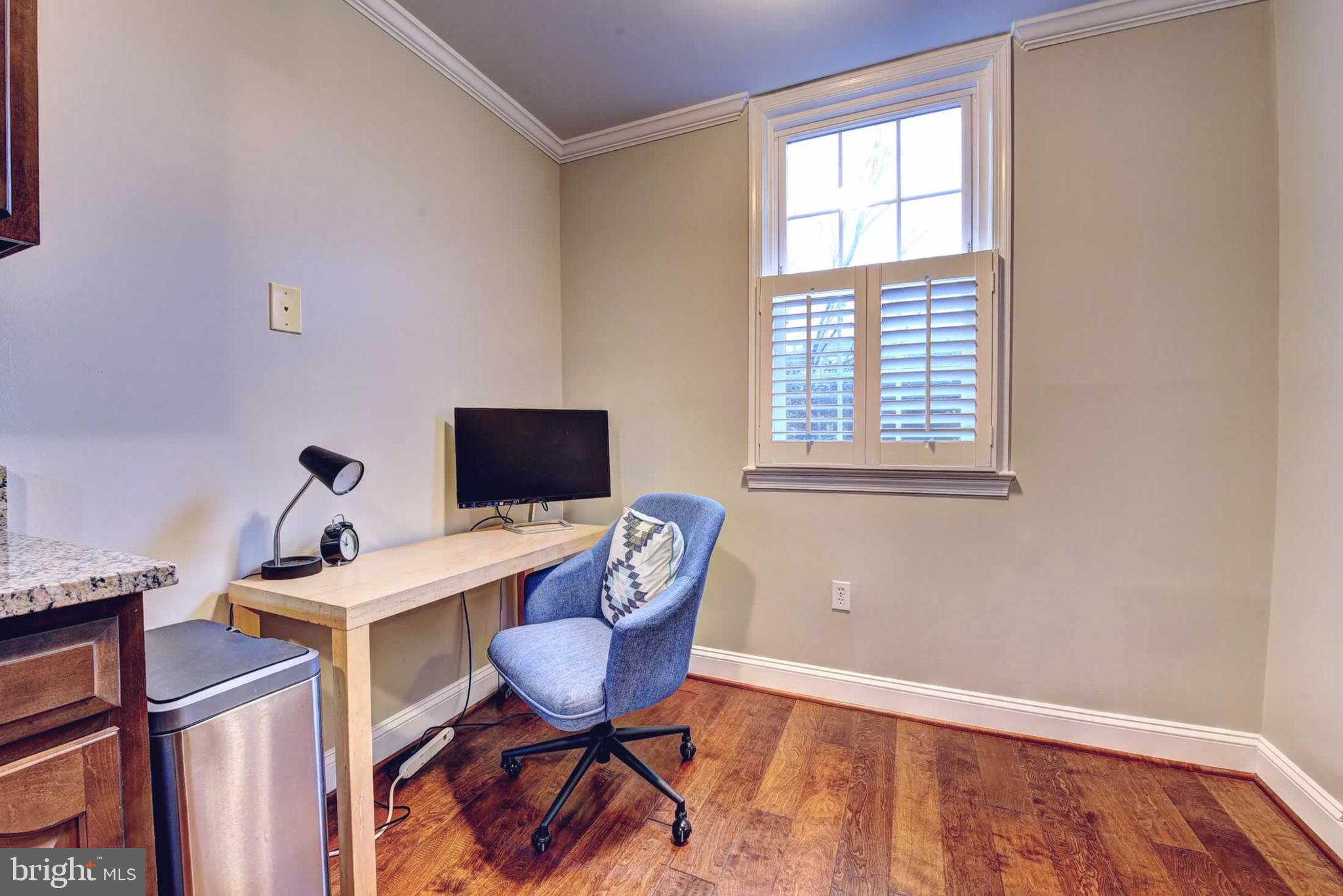 WATERGATE OF ALEXANDRIA - Residential Lease