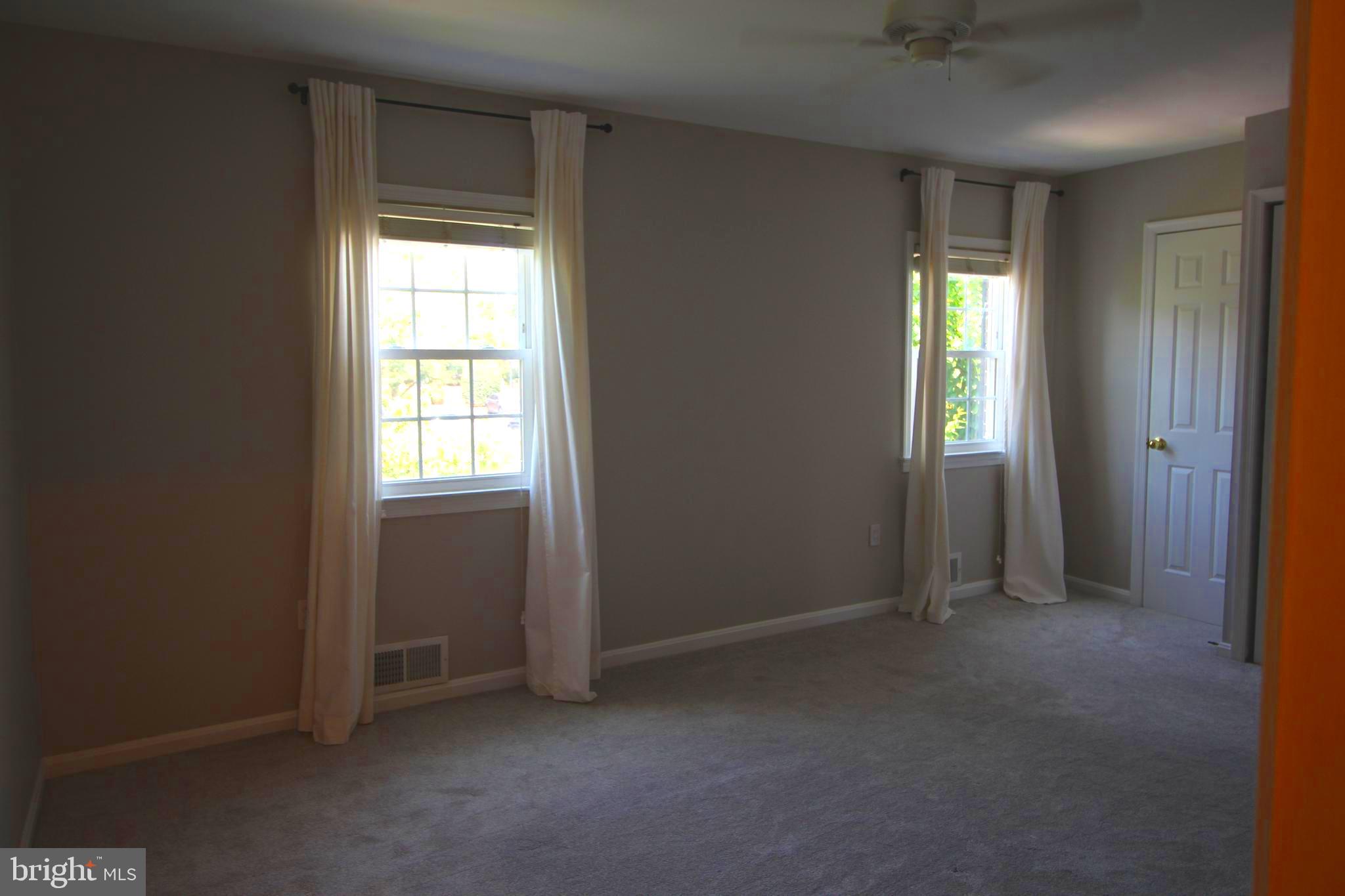 WATERGATE OF ALEXANDRIA - Residential Lease