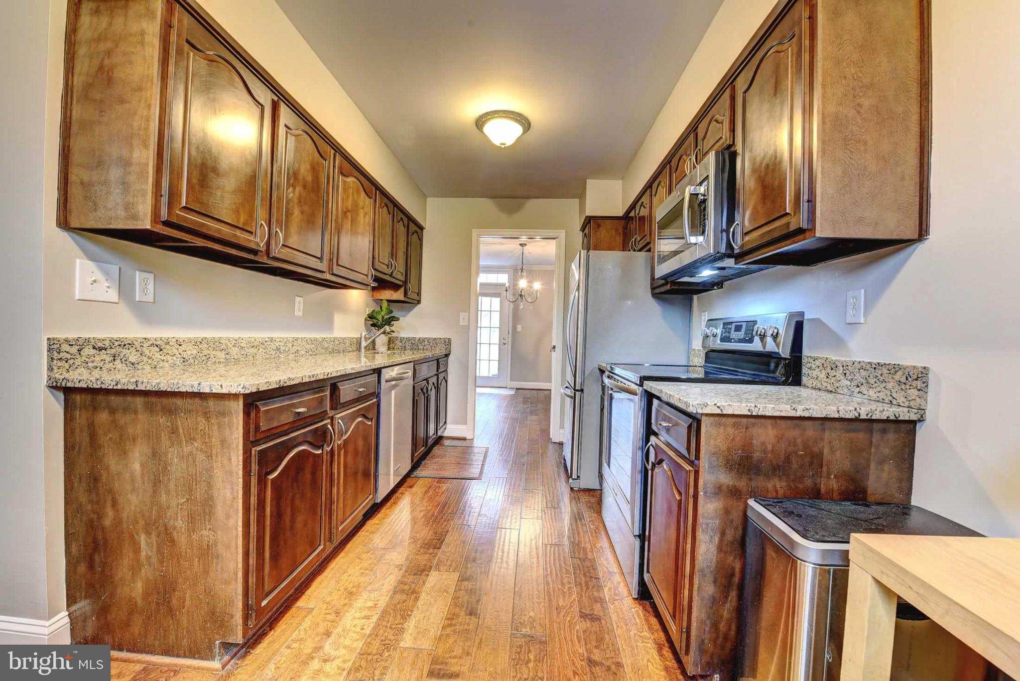 WATERGATE OF ALEXANDRIA - Residential Lease