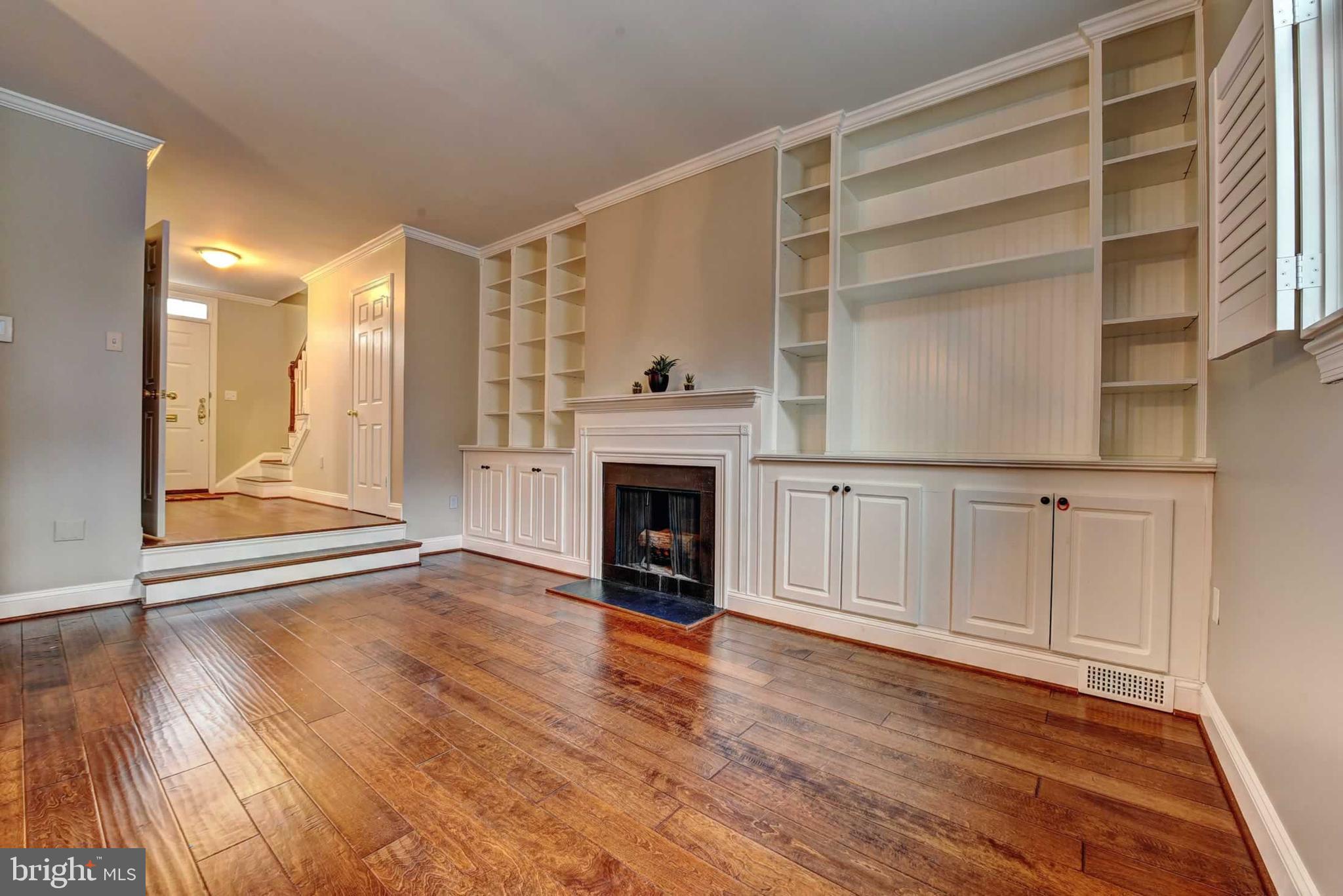 WATERGATE OF ALEXANDRIA - Residential Lease