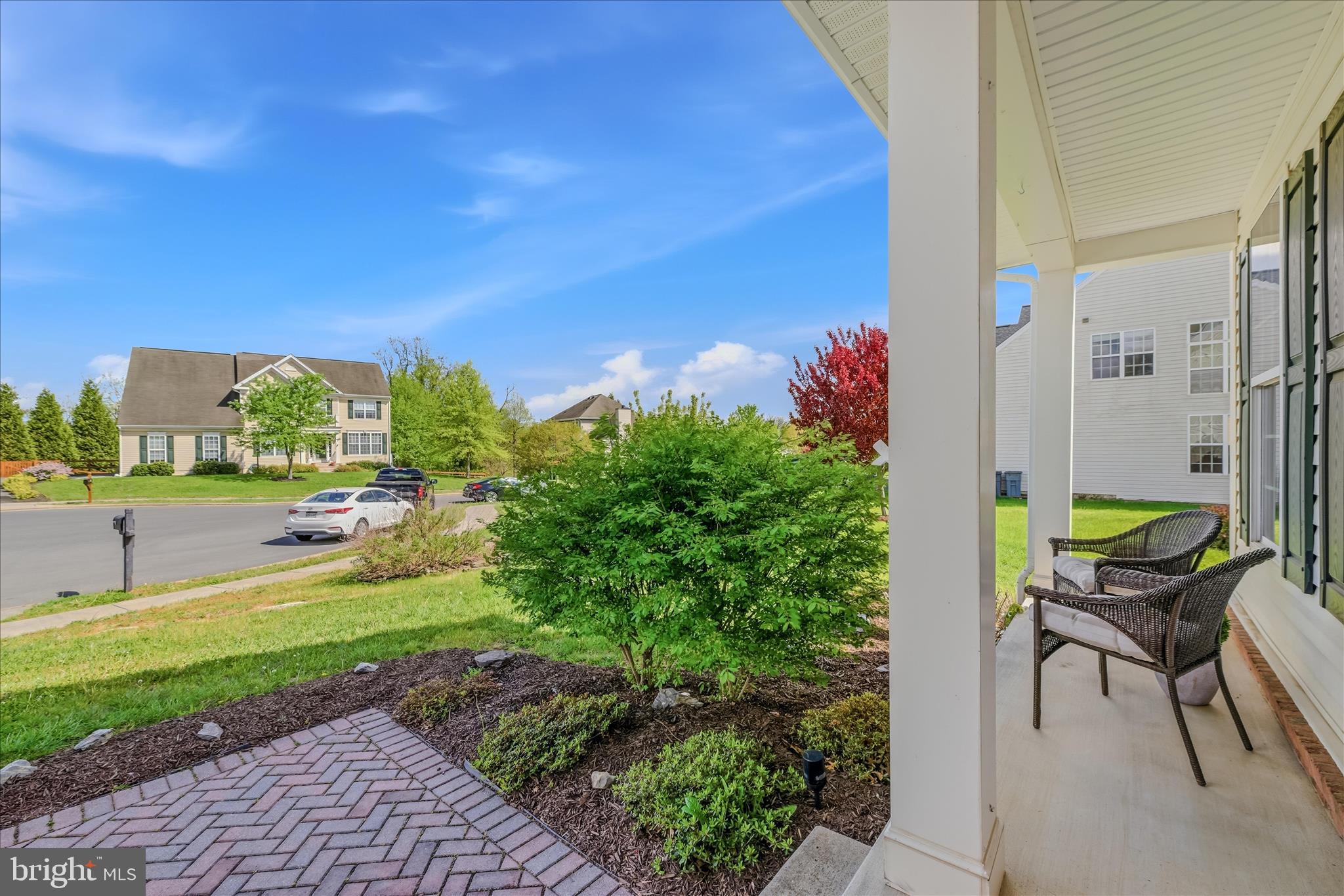 COLONIAL HILLS - Residential