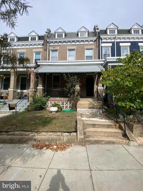 1307 BUCHANAN STREET NW WASHINGTON DC 20011