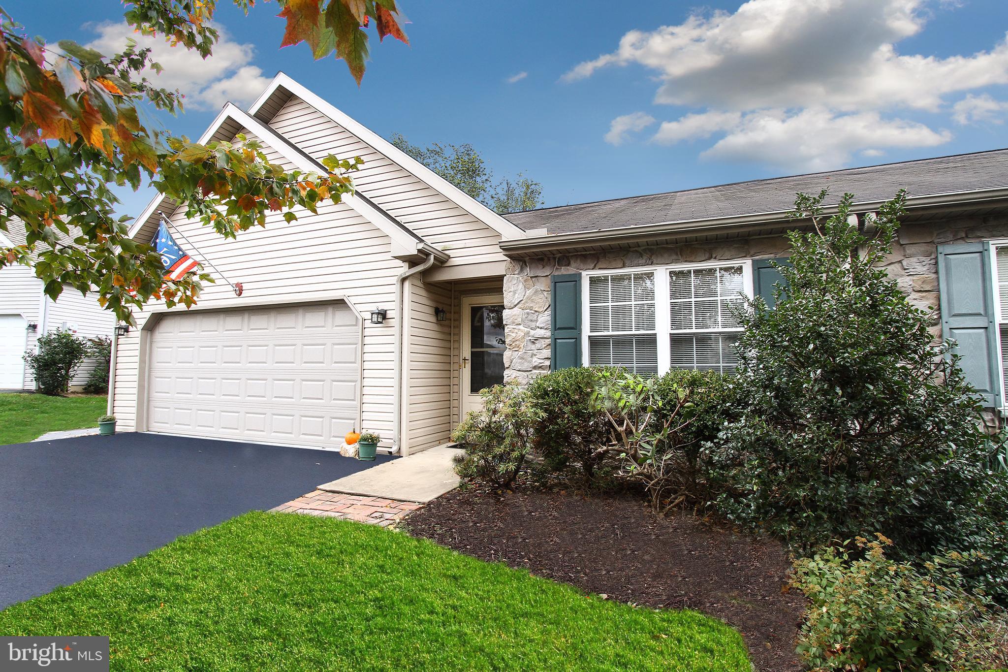 WILLOW CREEK - Residential