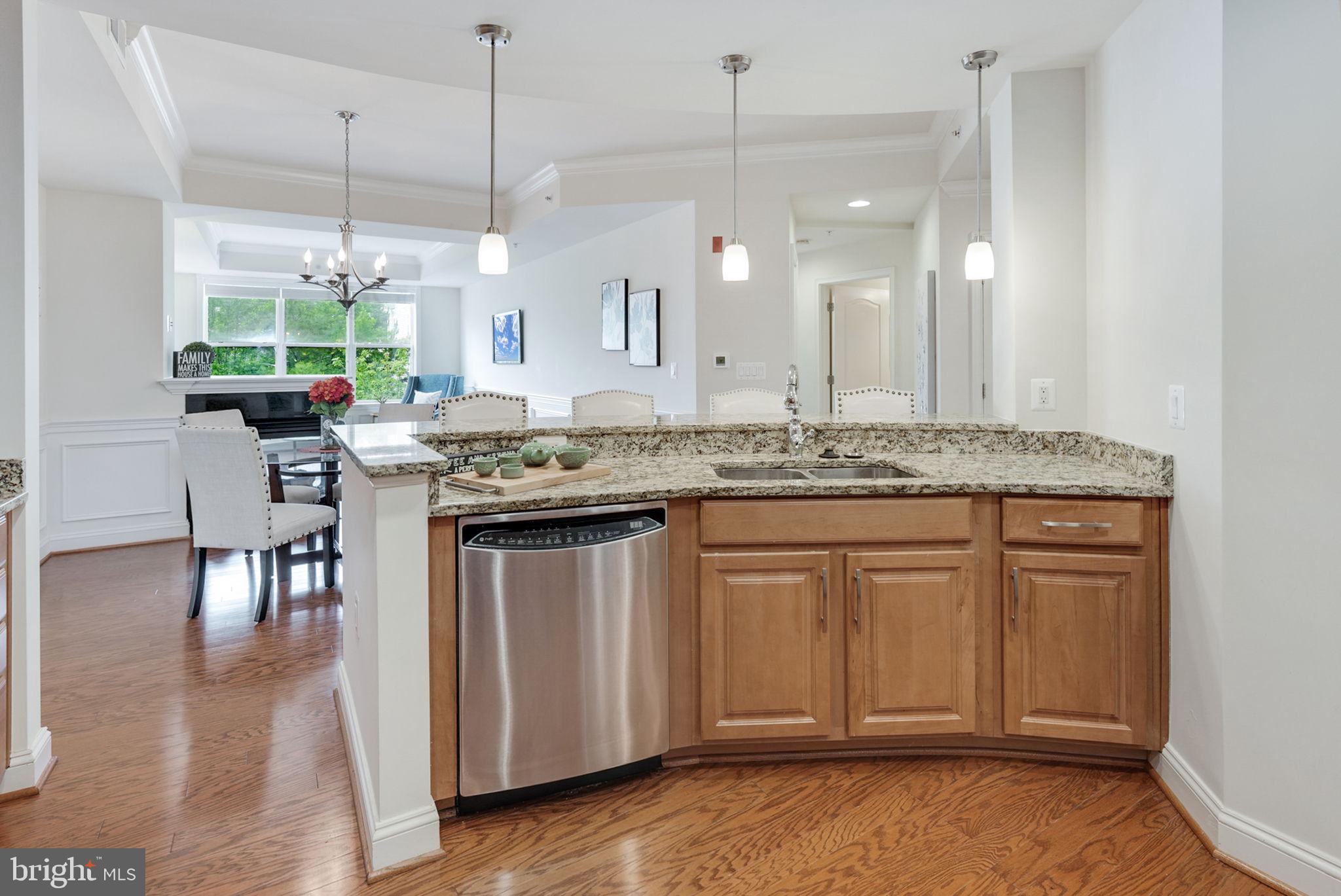 DUKE CONDOMINIUM - Residential