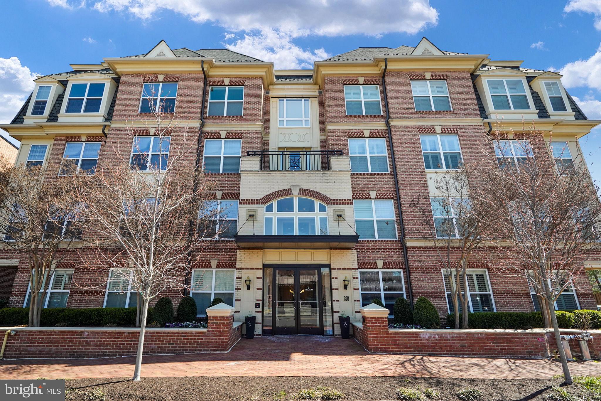 DUKE CONDOMINIUM - Residential