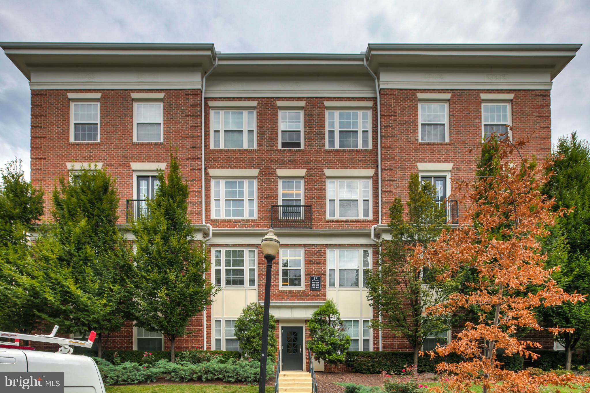 OFFER REVIEW-SUN 8/14 @ 7:00 PM. Condo w/ 2 Mstr Suites ea w/ Lg Full BA. Hardwood Flr in DR. New Carpet in Both Mstr BR's & LR. Ceramic Tile Flr in Foyer, Kitchen & Both BA's. Newer Kitchen Apps. Balcony Off DR Overlooks Courtyard. Triple Crown in All Rms but BRs. Gas FP in LR. Chair Rail & Molding Panels in Foyer & DR. 4 Sets French Doors. Deeded Garage Space. Walk to Shopping/Restaurants.