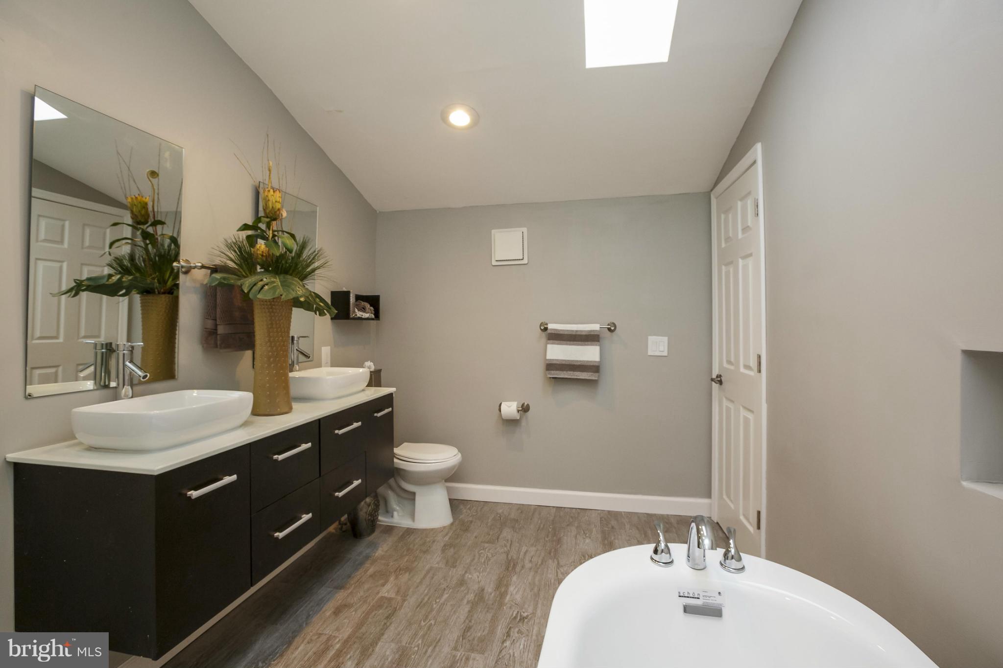 WHEATON OUT RES. (2) - Residential