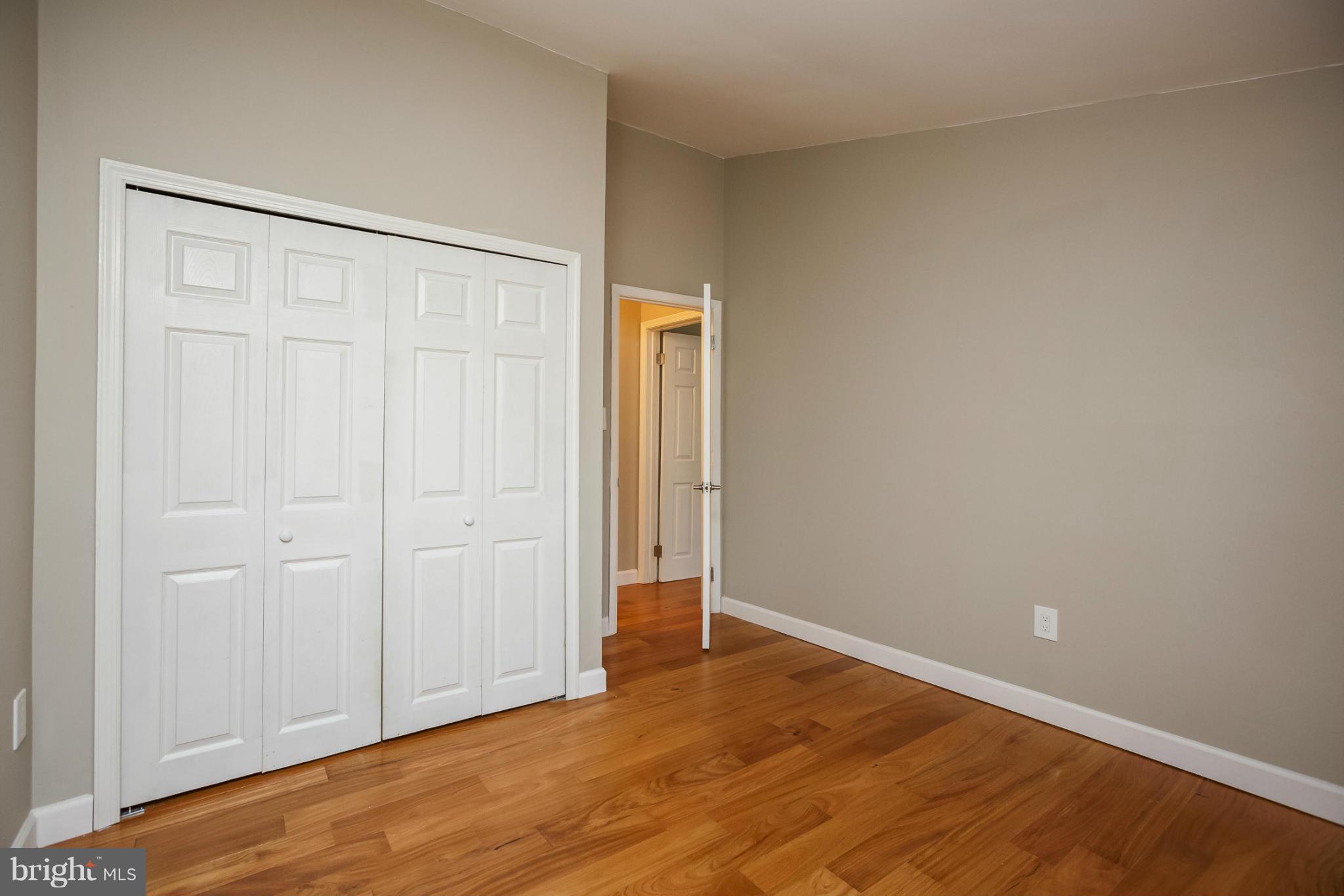 WHEATON OUT RES. (2) - Residential