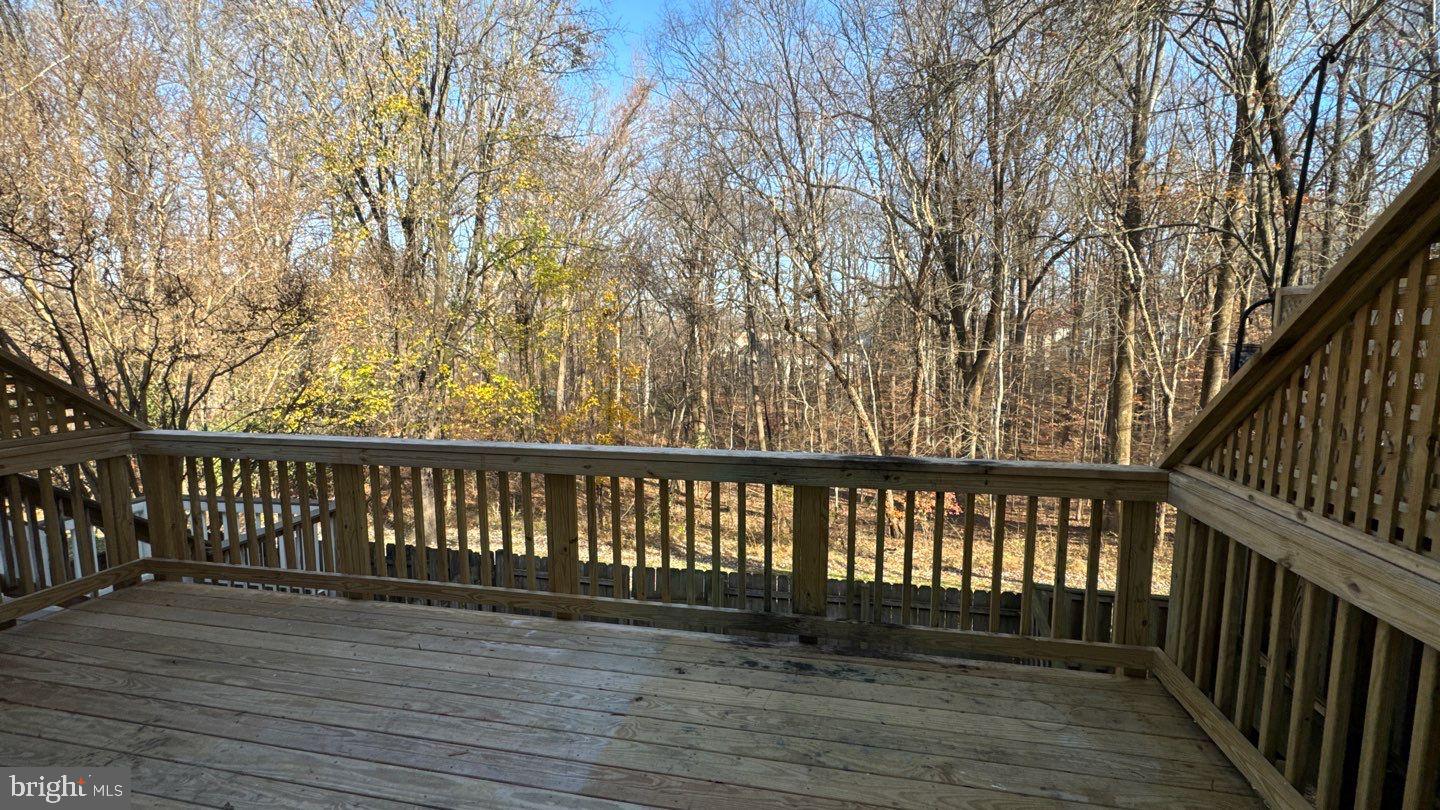 CROFTON MEADOWS - Residential Lease