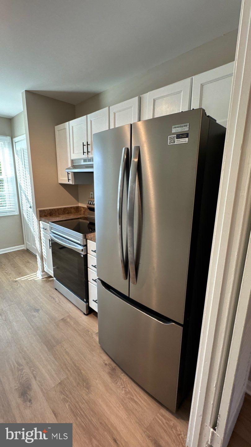 CROFTON MEADOWS - Residential Lease