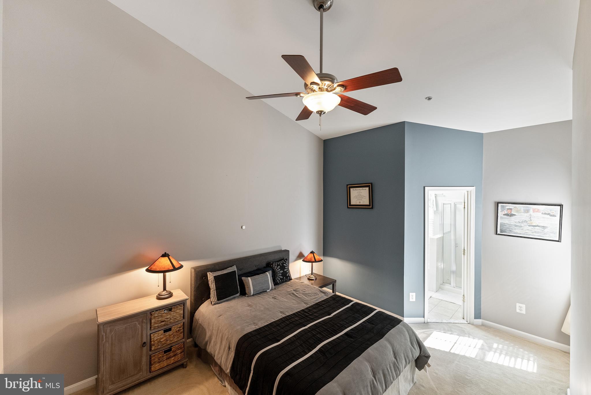 COLLEGE PARKWAY PLACE - Residential