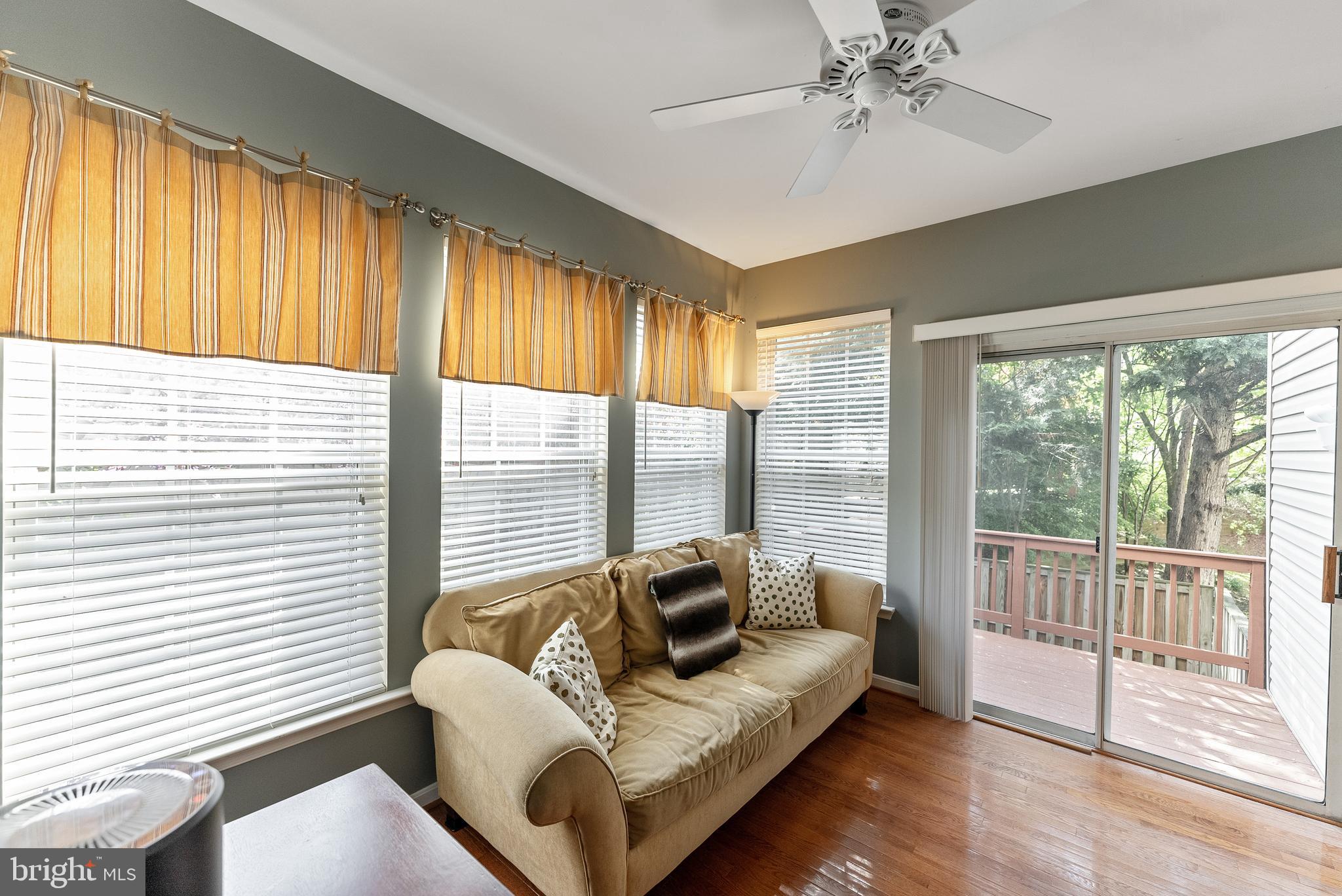 COLLEGE PARKWAY PLACE - Residential