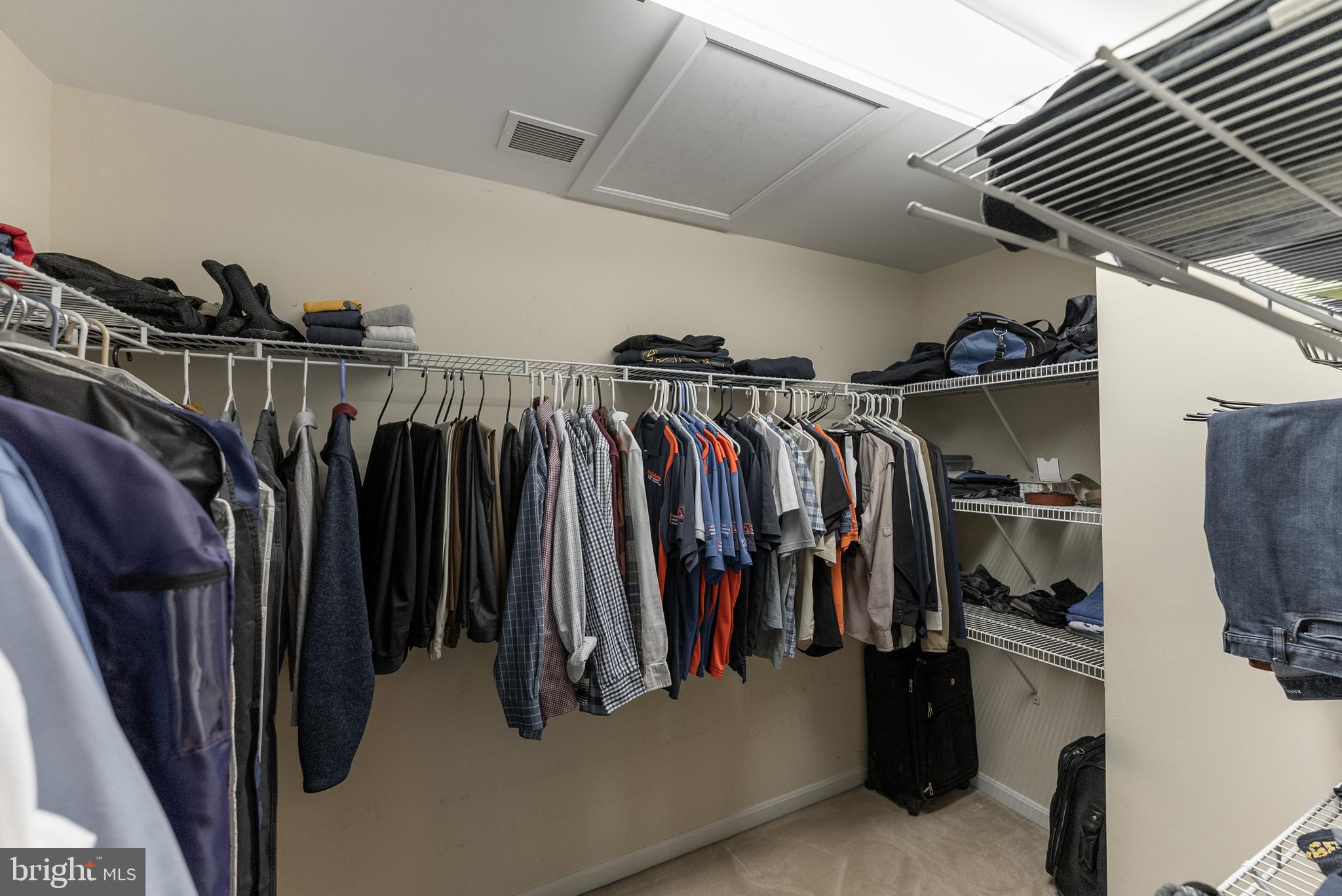 COLLEGE PARKWAY PLACE - Residential