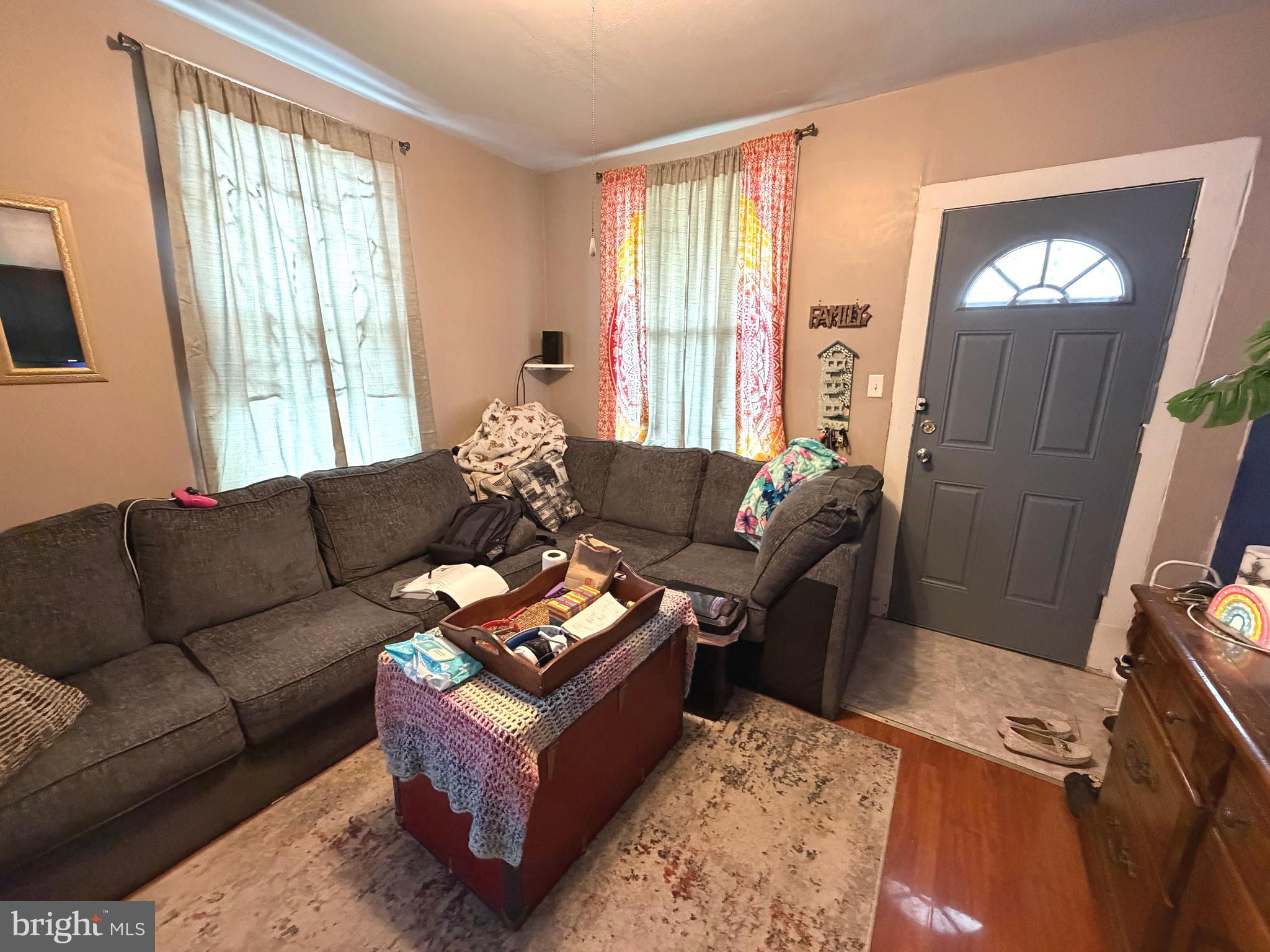 SOUTH END - Residential