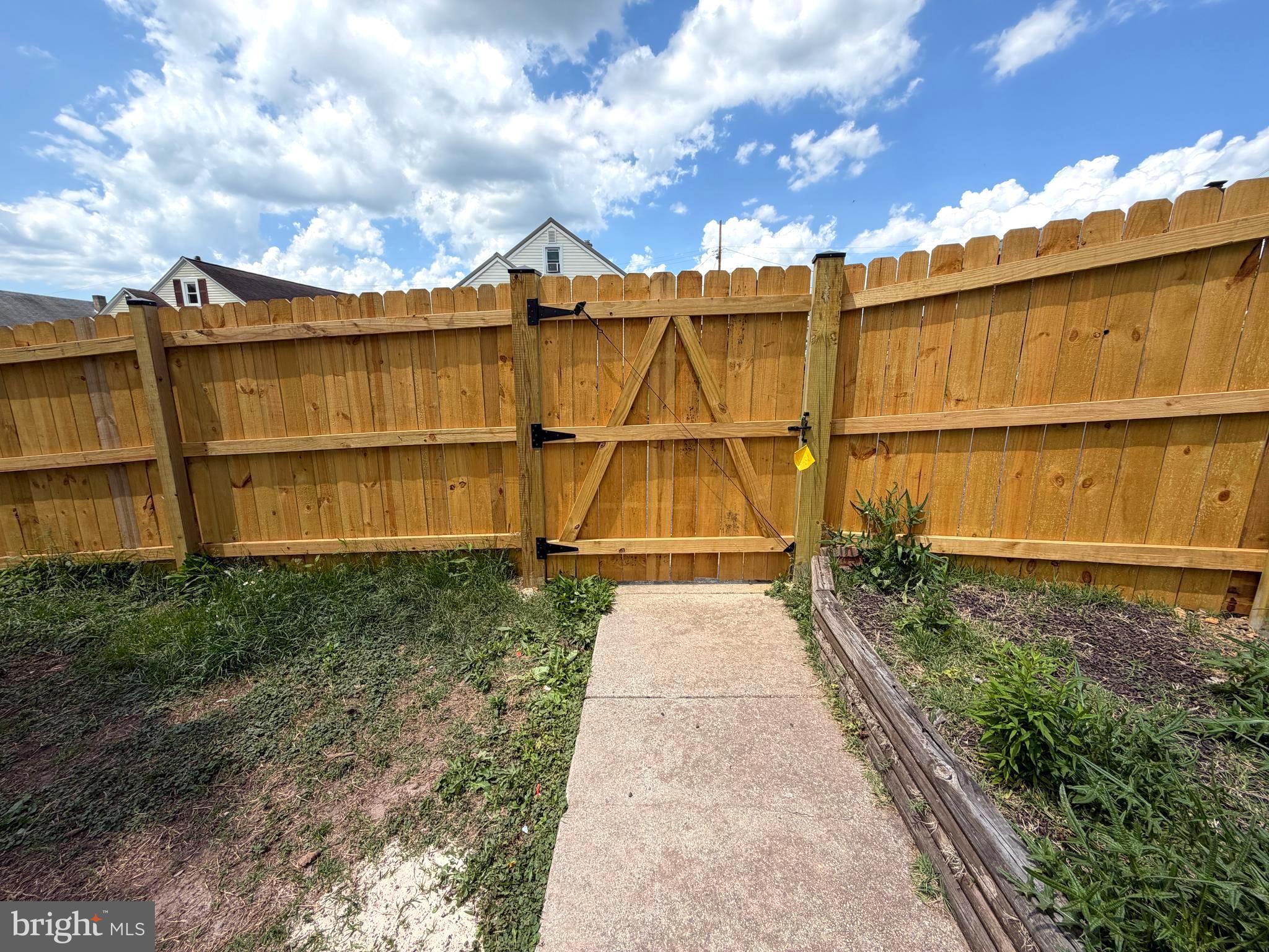SOUTH END - Residential