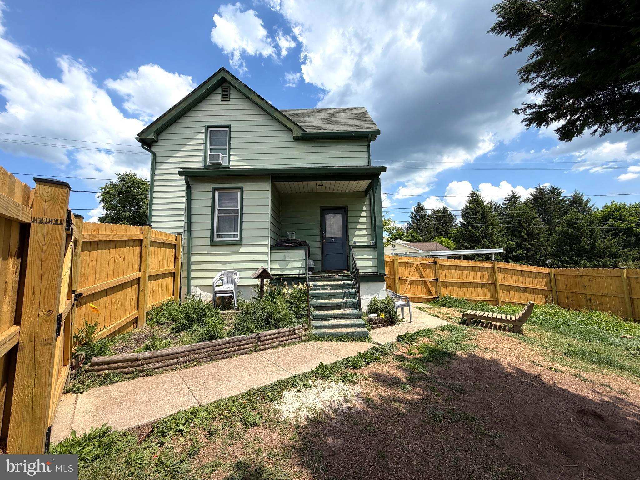 SOUTH END - Residential