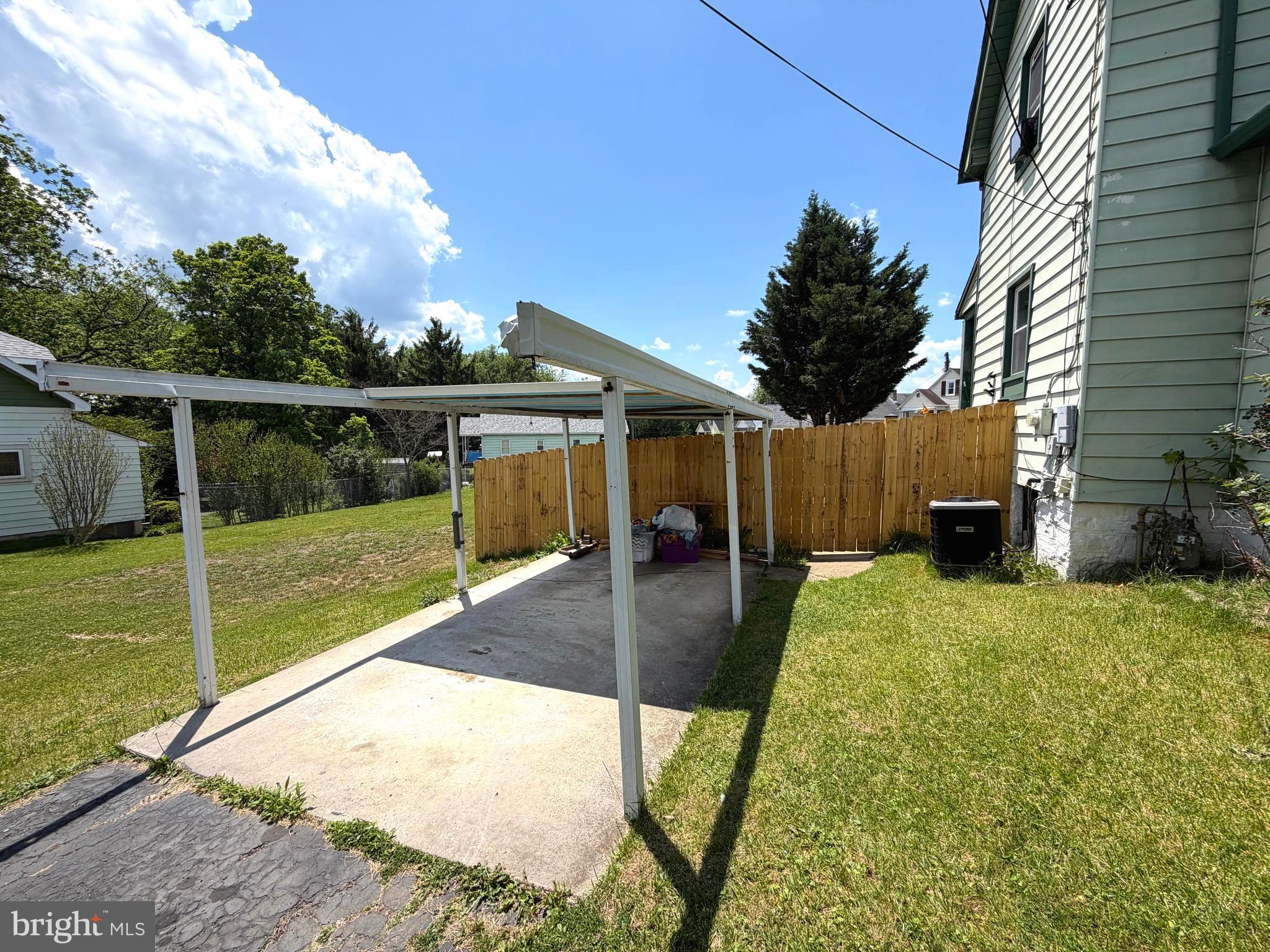 SOUTH END - Residential