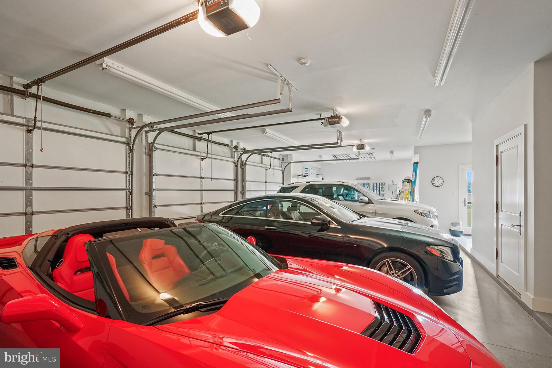 RATCLIFFE FARM - Residential