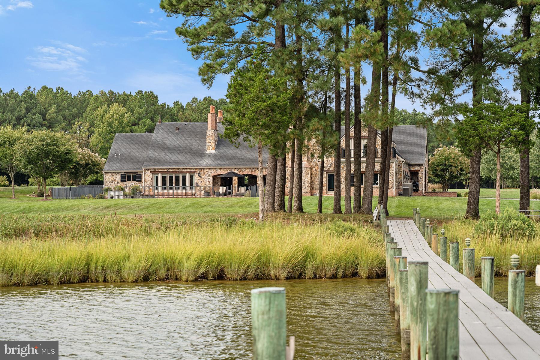 RATCLIFFE FARM - Residential