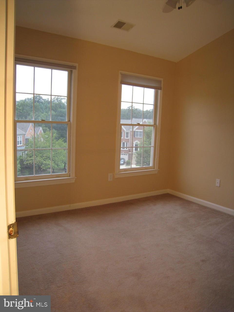 DAVENTRY PARK MILTON - Residential Lease