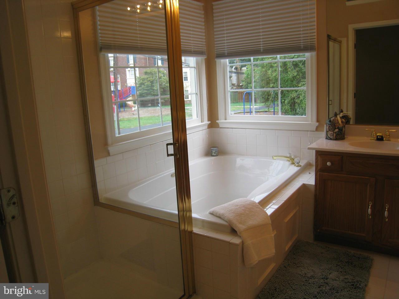 DAVENTRY PARK MILTON - Residential Lease