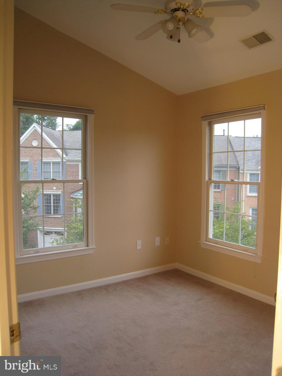 DAVENTRY PARK MILTON - Residential Lease