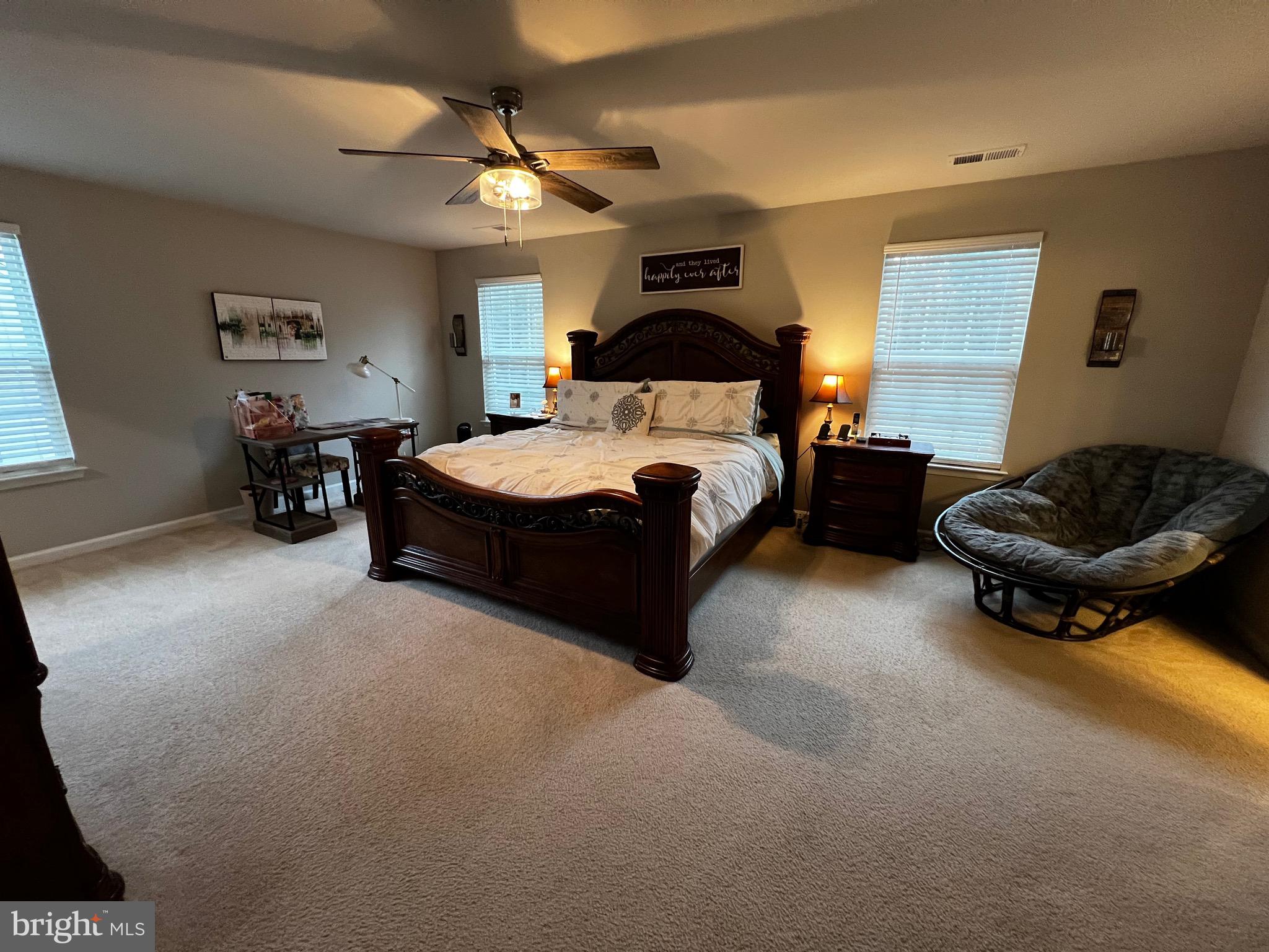 LIBERTY KNOLLS - Residential Lease