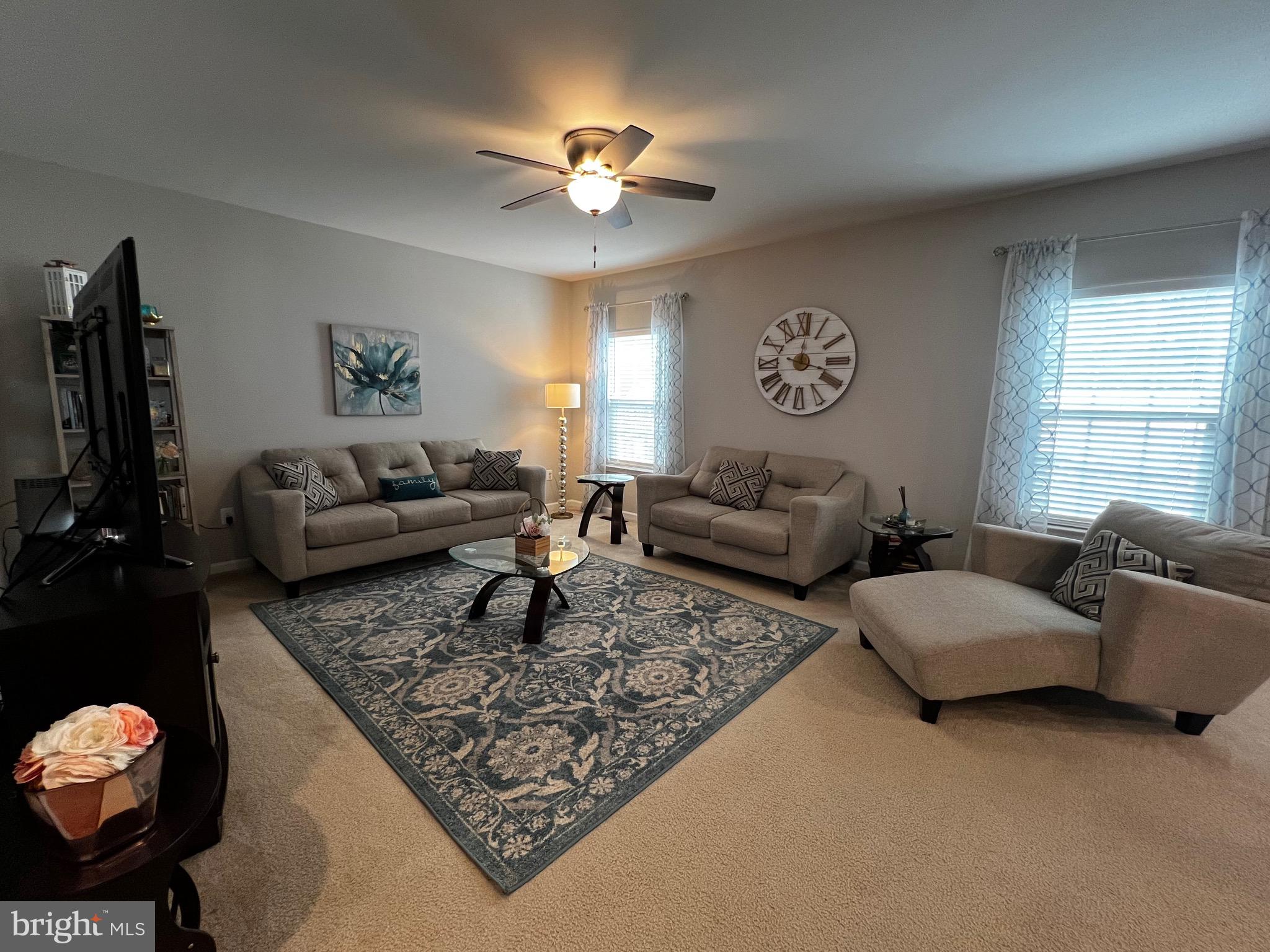 LIBERTY KNOLLS - Residential Lease