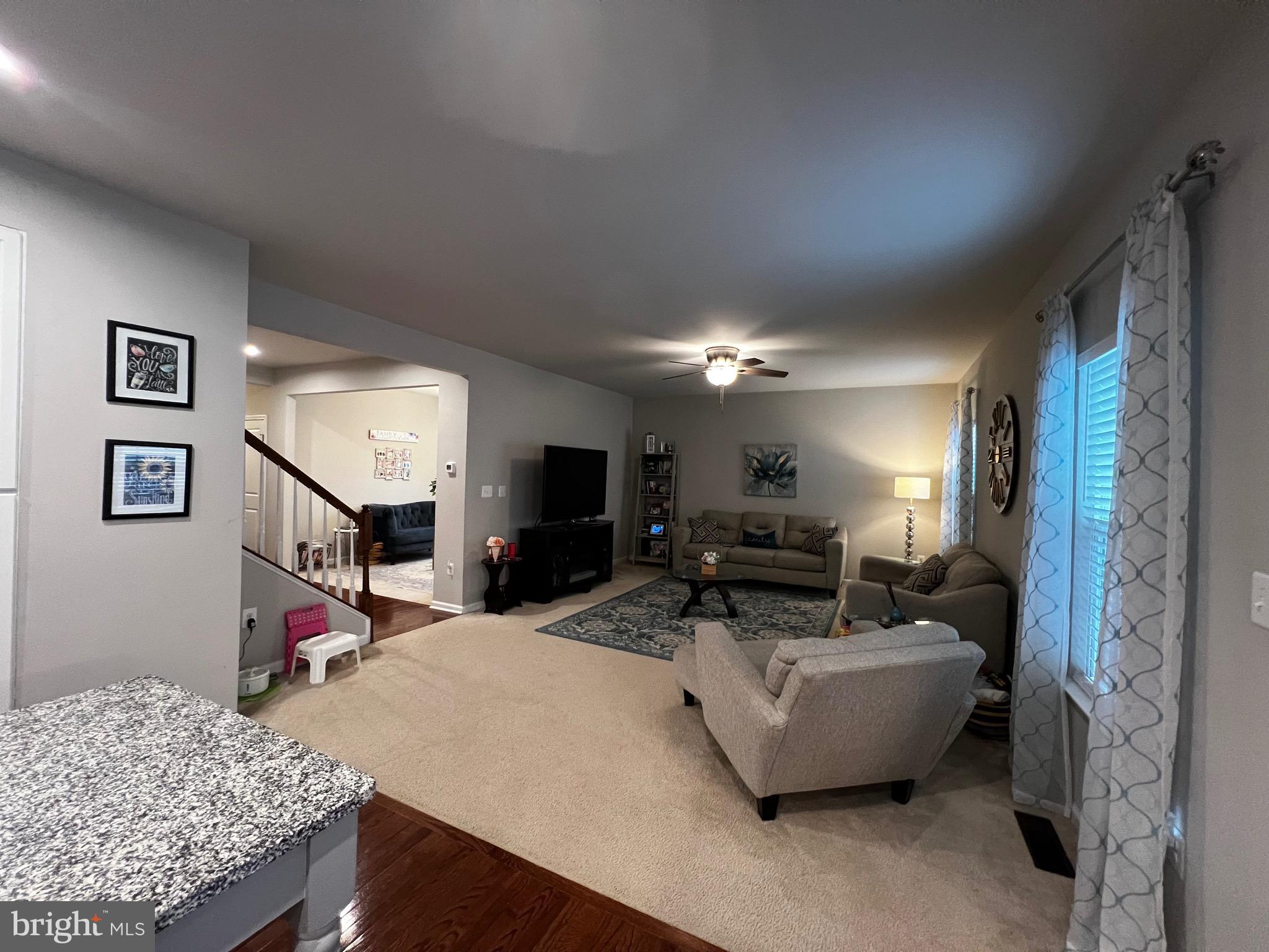 LIBERTY KNOLLS - Residential Lease