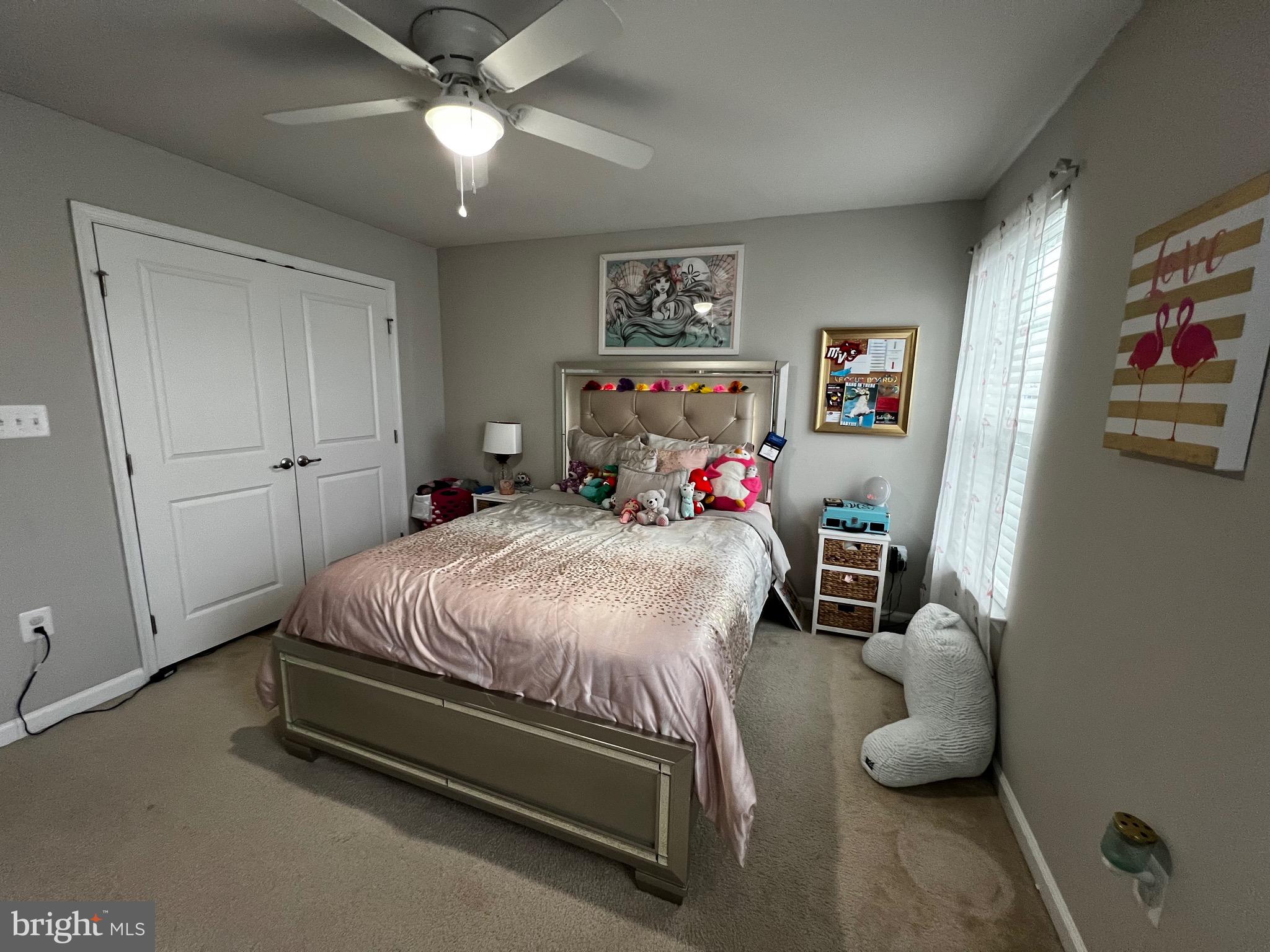 LIBERTY KNOLLS - Residential Lease