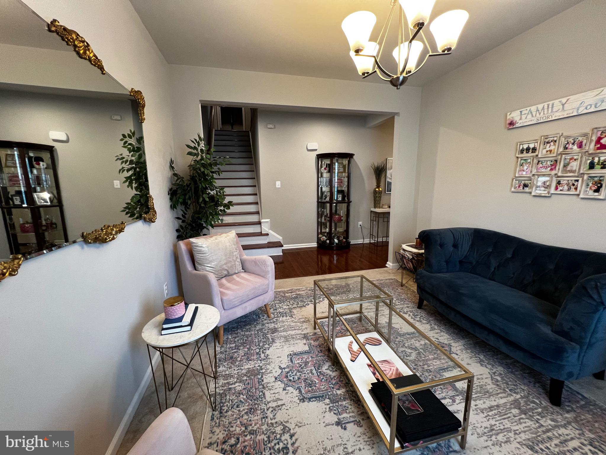 LIBERTY KNOLLS - Residential Lease