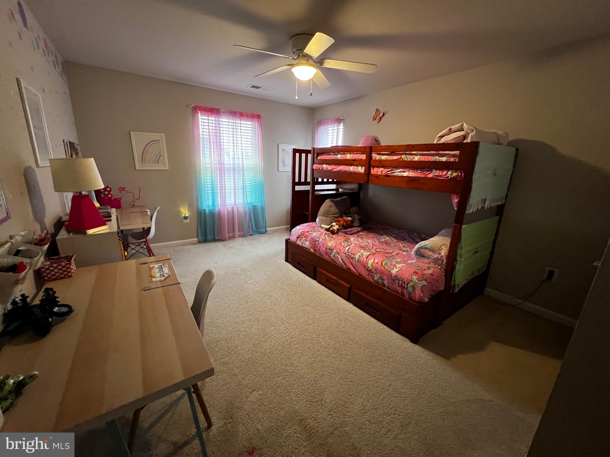 LIBERTY KNOLLS - Residential Lease