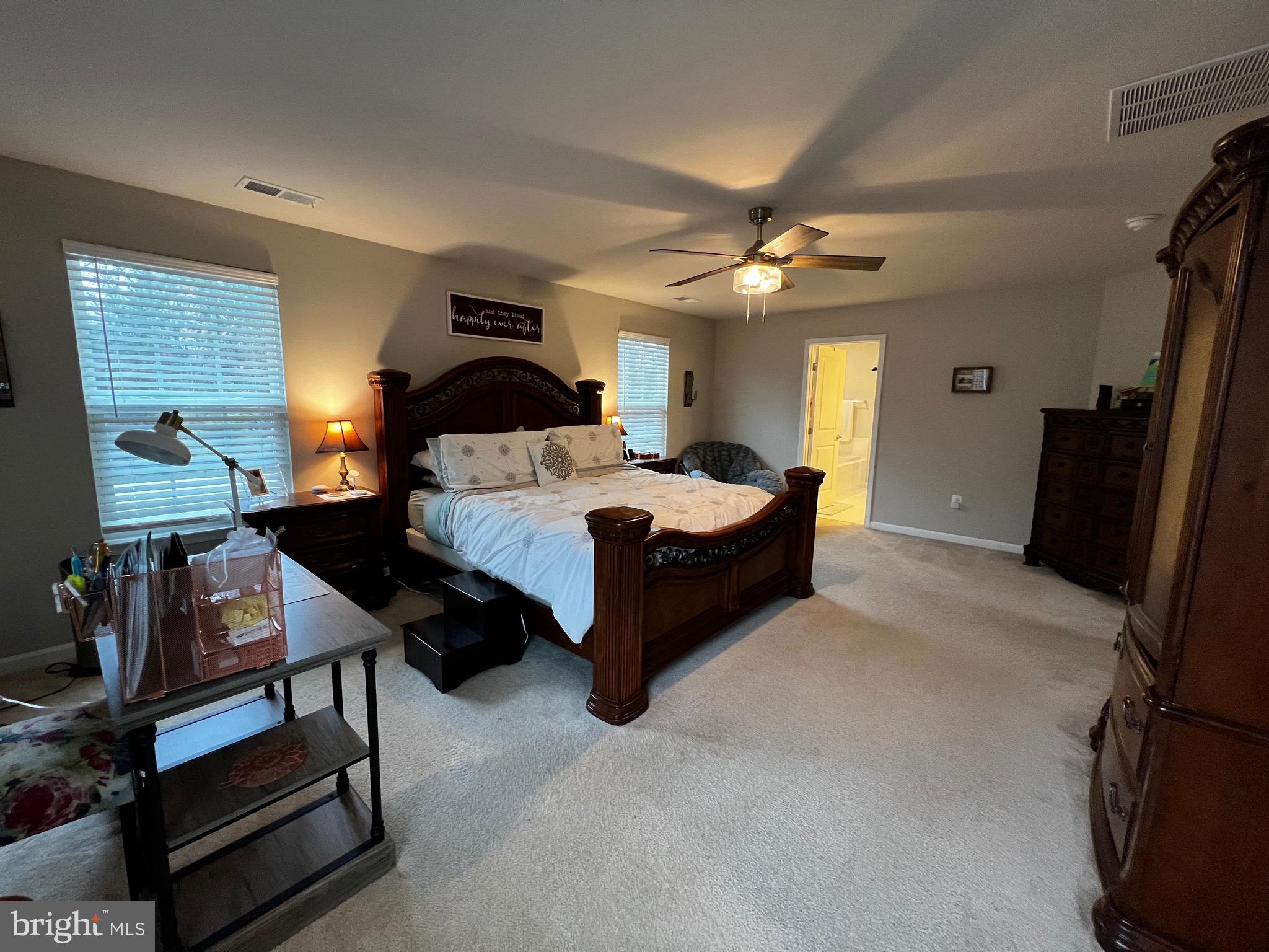 LIBERTY KNOLLS - Residential Lease