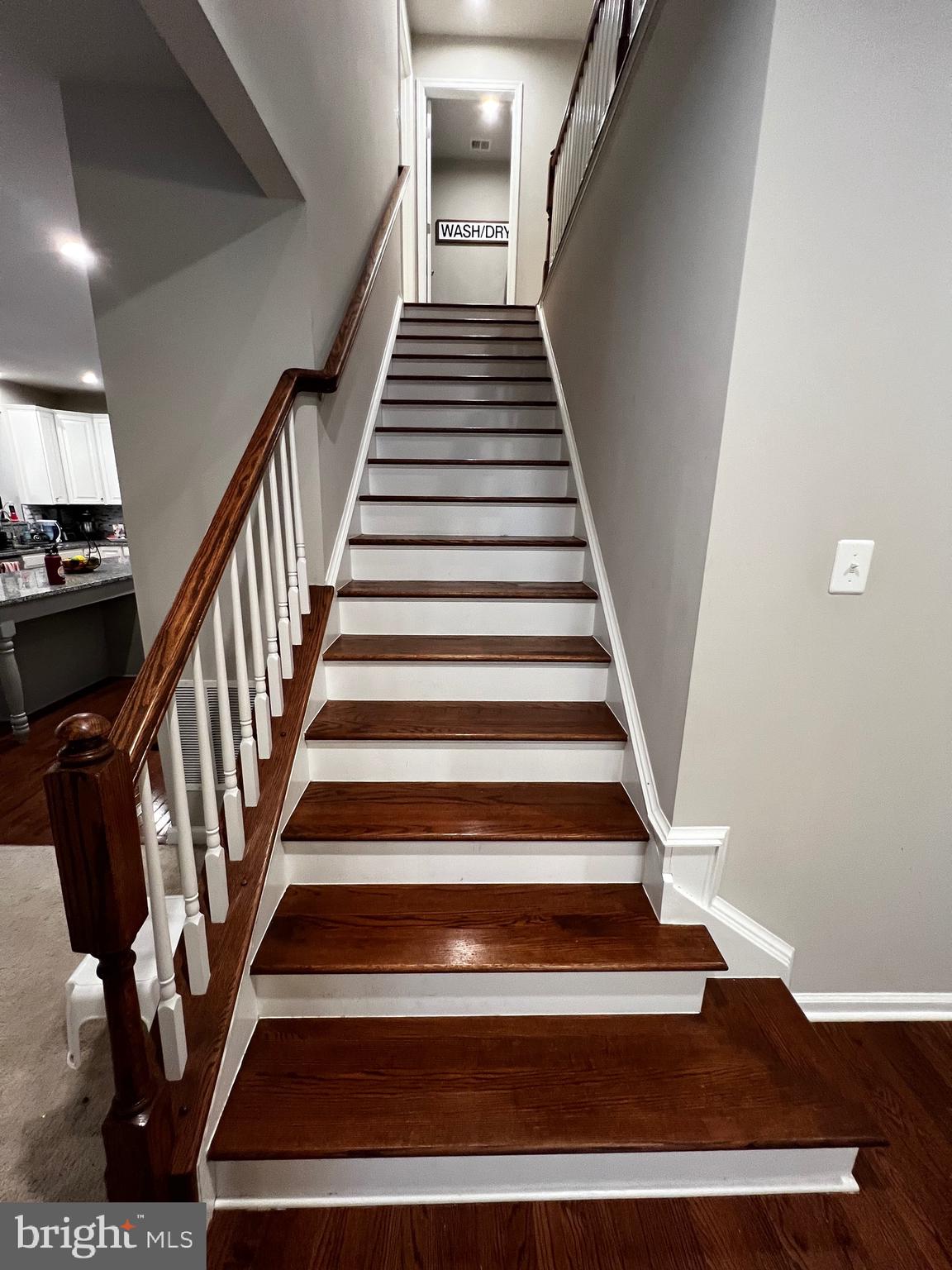 LIBERTY KNOLLS - Residential Lease