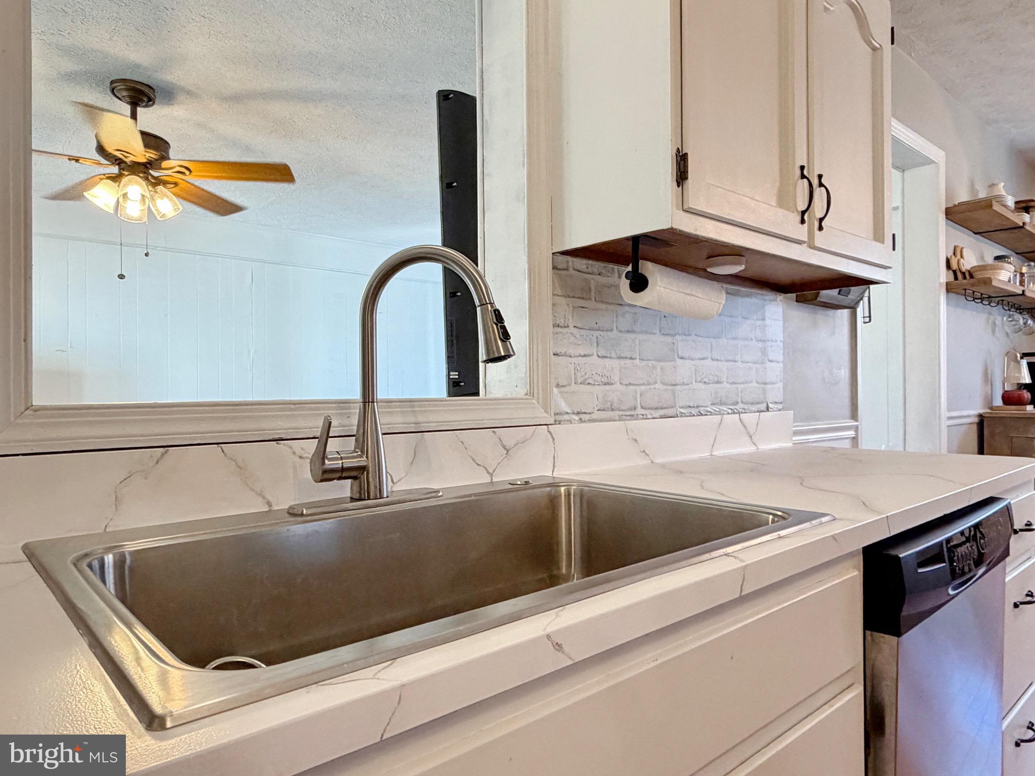 PLEASANT ACRES - Residential